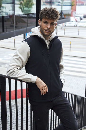 Clique Padded Softshell Gilet- 5000mm Waterproof, Unisex Fit. 6 Colours XS-4XL - Gilet - Logo Free Clothing