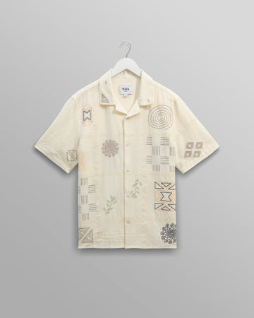 wax london men's Didcot - Ecru Doodle Embroidered Short-Sleeve Shirt