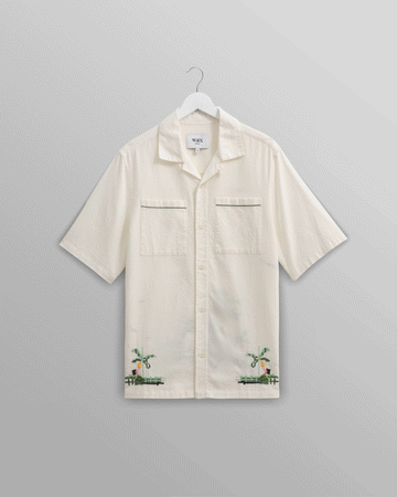 wax london men's Newton - Ecru Paradise Stitch Short Sleeve Shirt