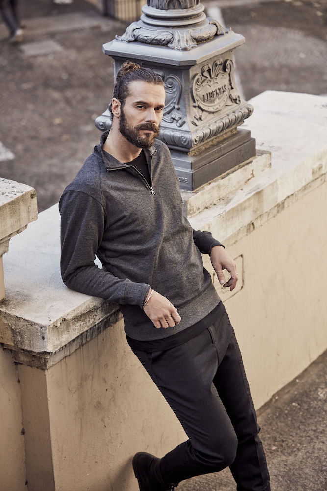 Clique Classic Heavyweight 1/2 Zip Sweatshirt. 5 Colours. XS-5XL - Sweatshirt - Logo Free Clothing