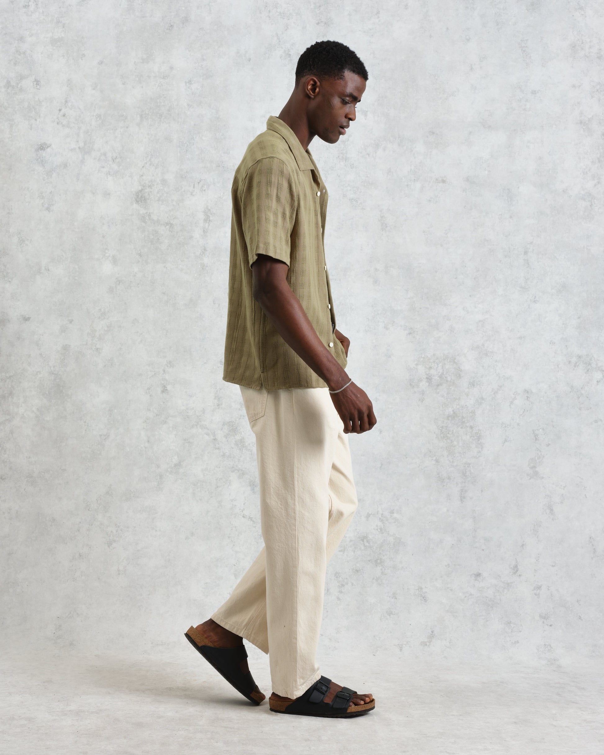 wax london men's Didcot - Khaki Open Weave Cotton Short-Sleeve Shirt