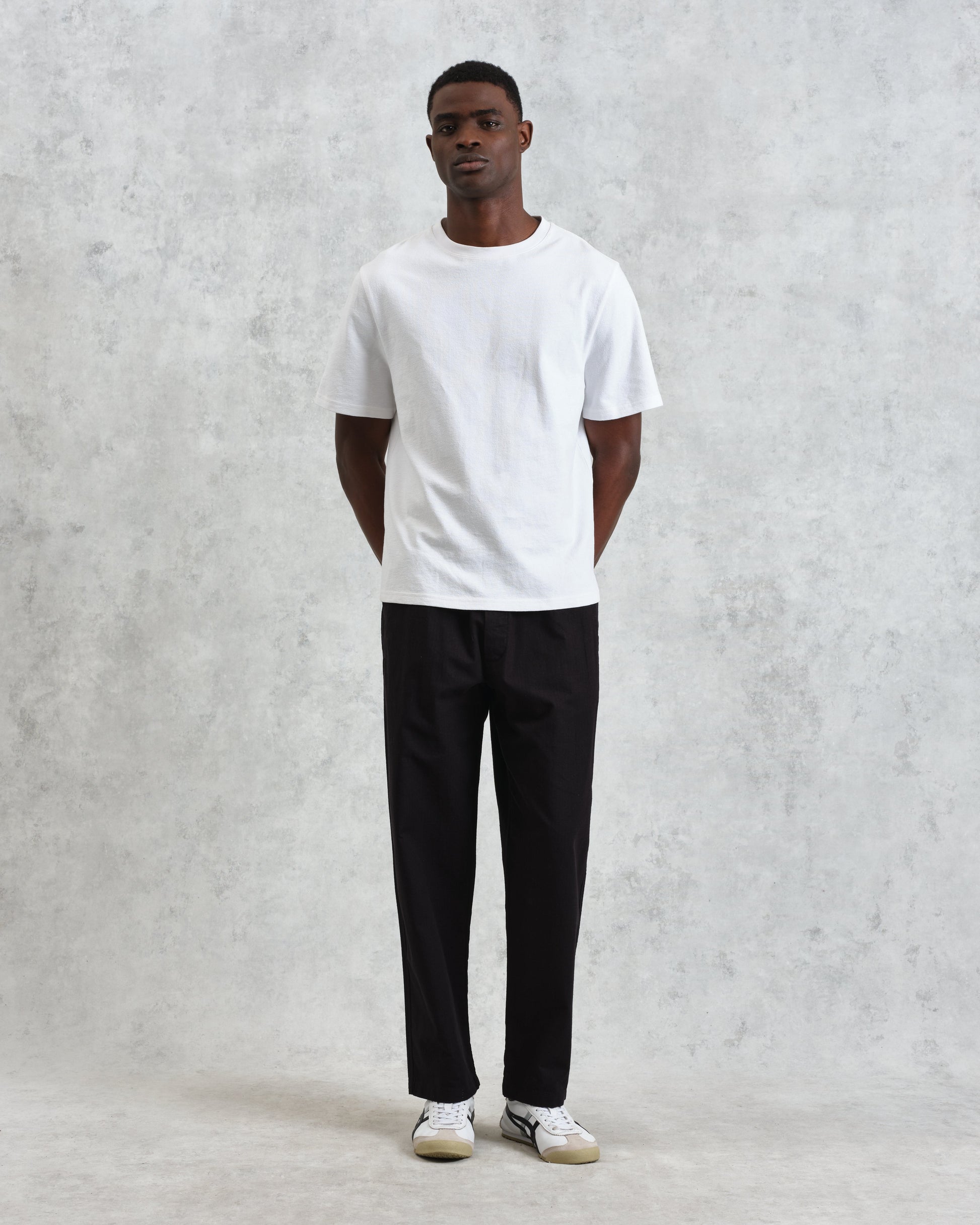 wax london men's Tyne - Black Linen Ripstop Trousers