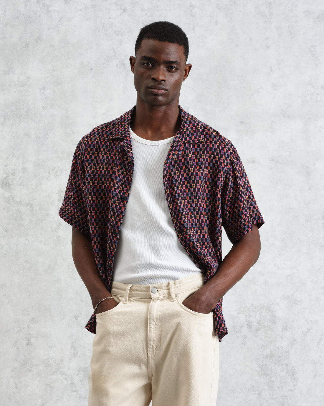 wax london men's Didcot - Navy And Multicolour Geometric Short-Sleeve Shirt