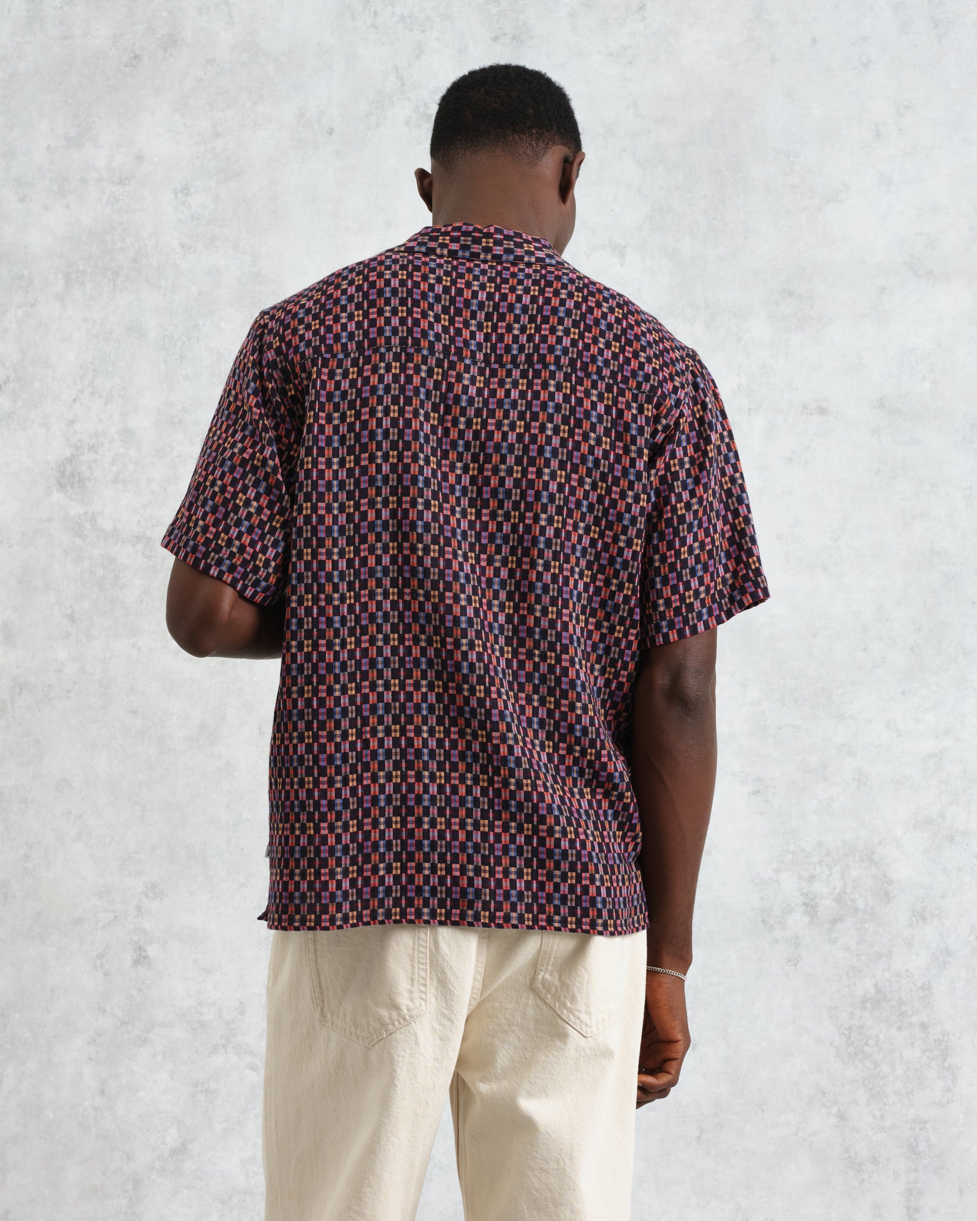 wax london men's Didcot - Navy And Multicolour Geometric Short-Sleeve Shirt