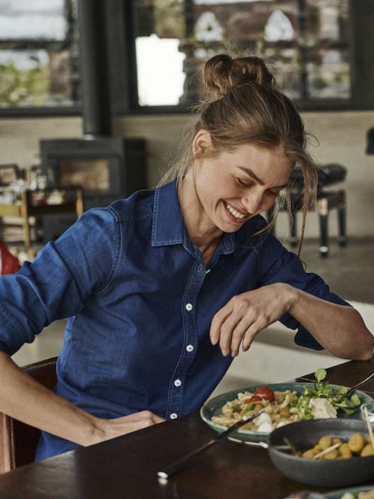 Cutter & Buck | Ellensburg Denim Shirt Women | Logo Free Clothing