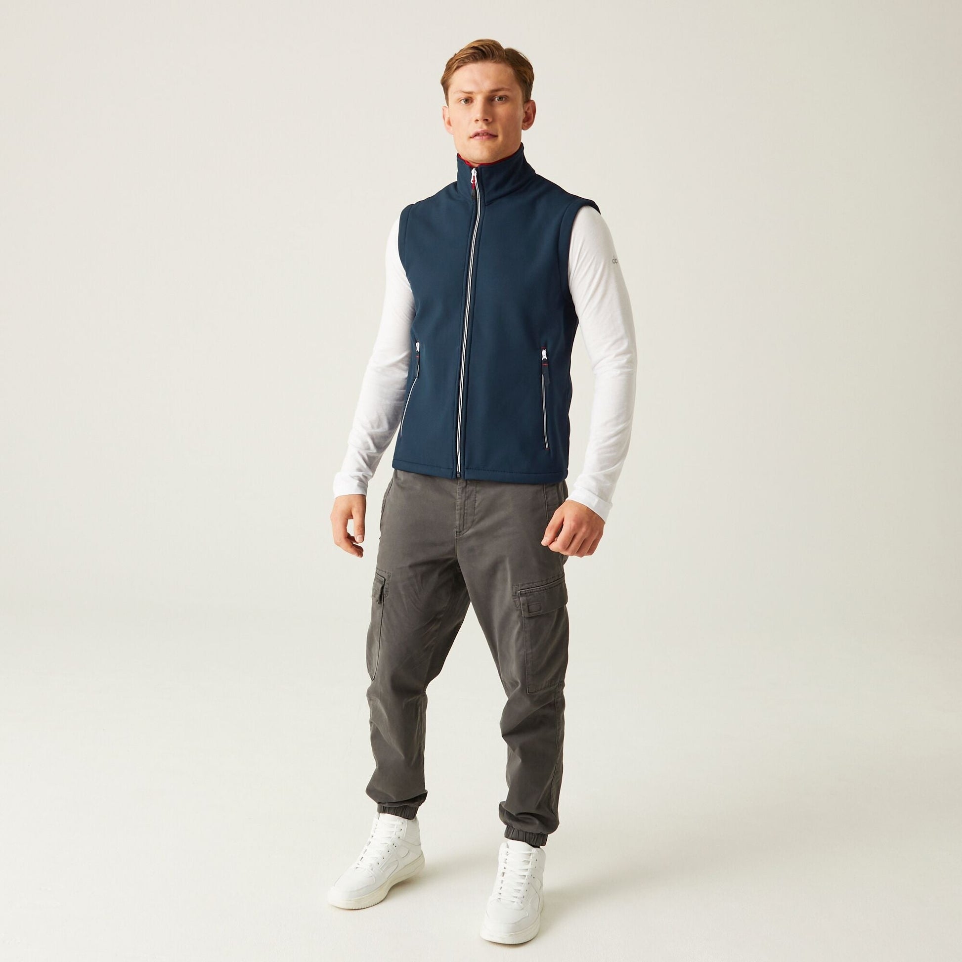 Regatta Ascender Mens Softshell Gilet | Fleece Lined Stretch Body Warmer | 3 Colours | S-3XL - Gilet - Logo Free Clothing