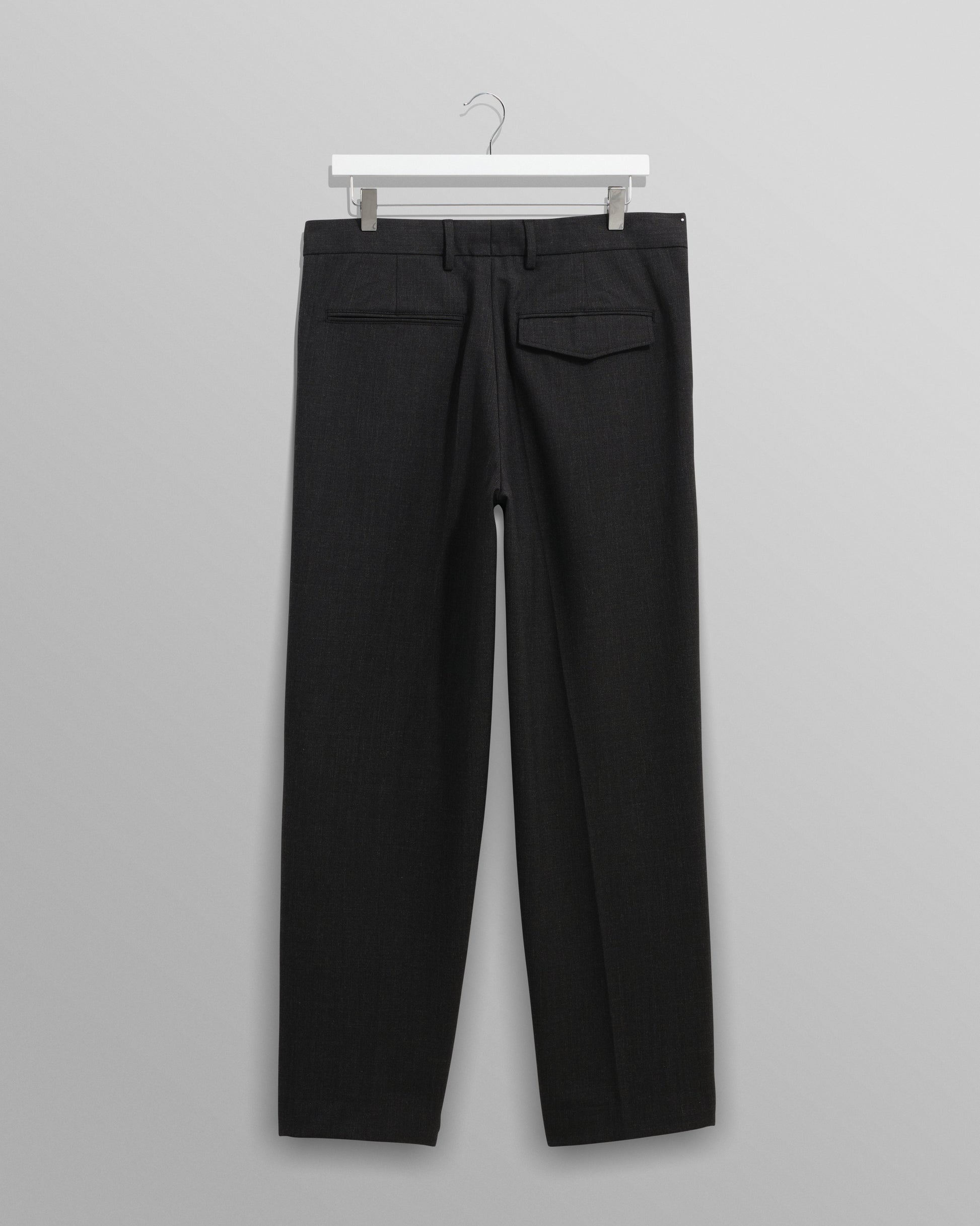 wax london men's Aubyn - Charcoal Wool Blend Twill Pleated Trousers