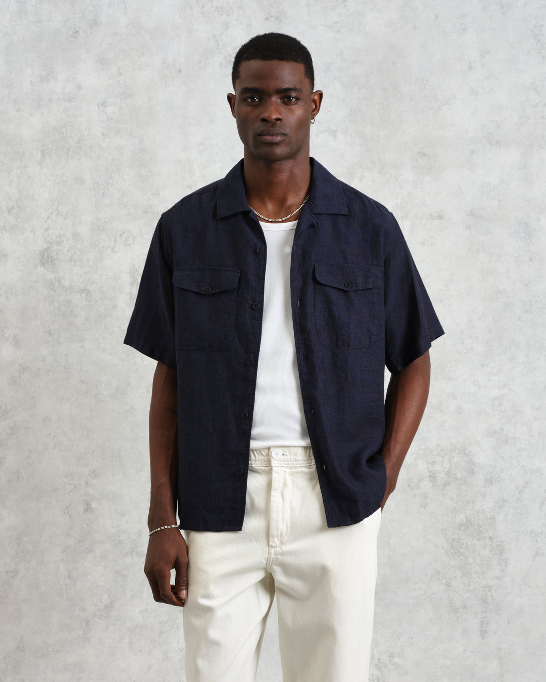 wax london men's Bartlett - Navy Two-Tone Linen Short-Sleeve Shirt