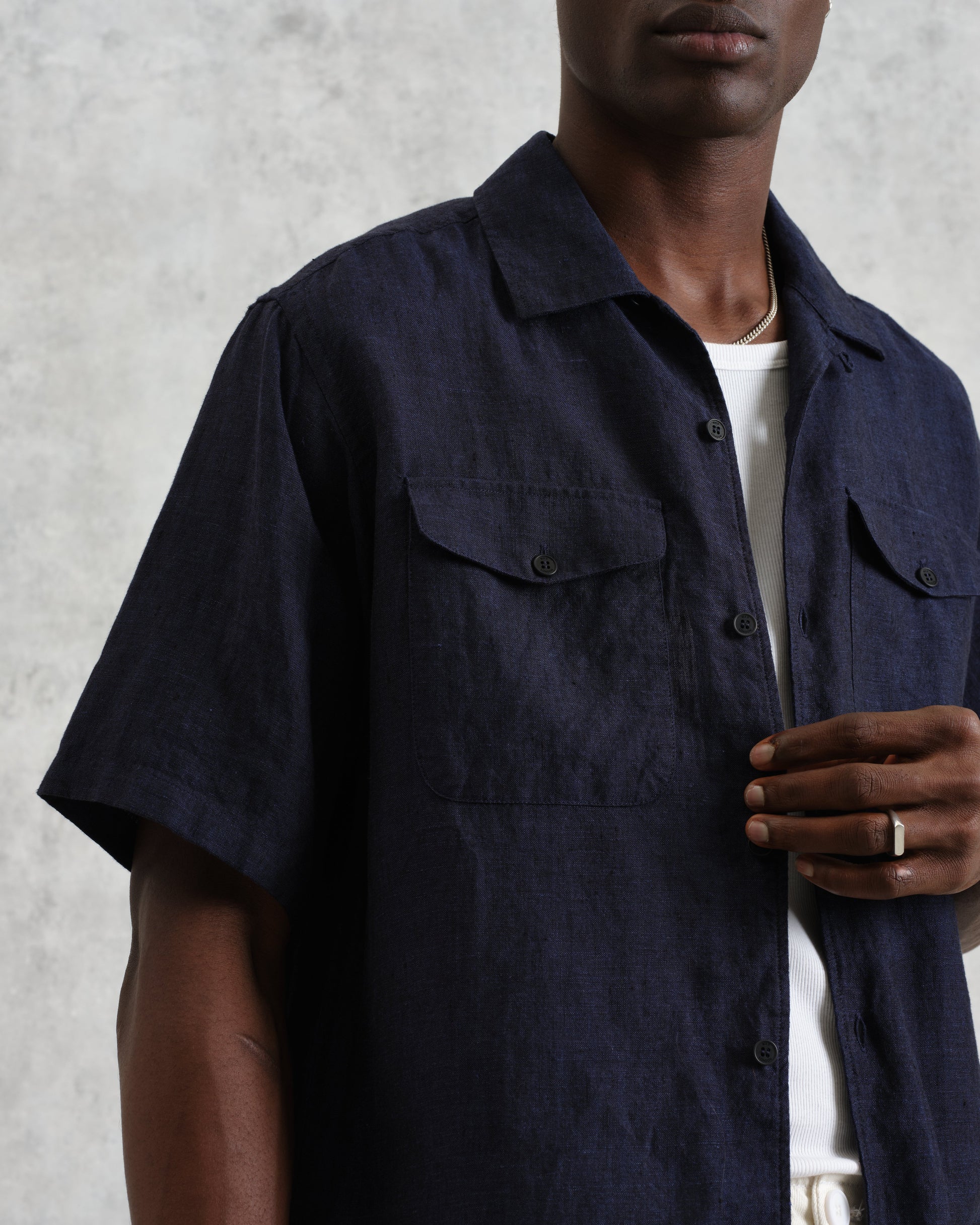 wax london men's Bartlett - Navy Two-Tone Linen Short-Sleeve Shirt