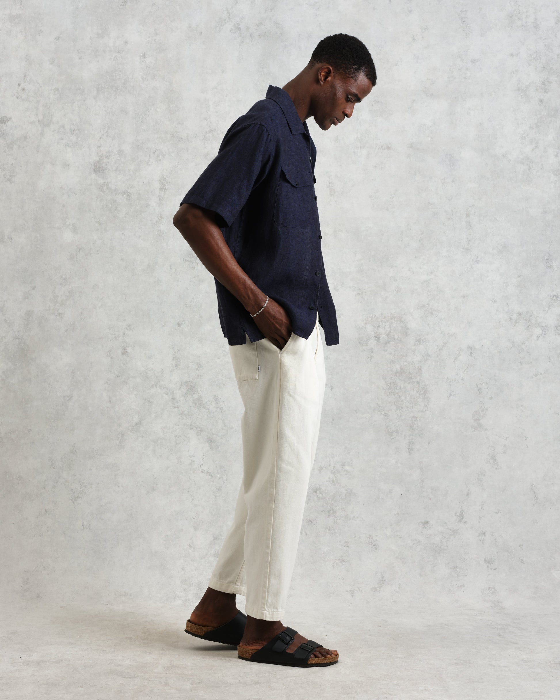 wax london men's Bartlett - Navy Two-Tone Linen Short-Sleeve Shirt