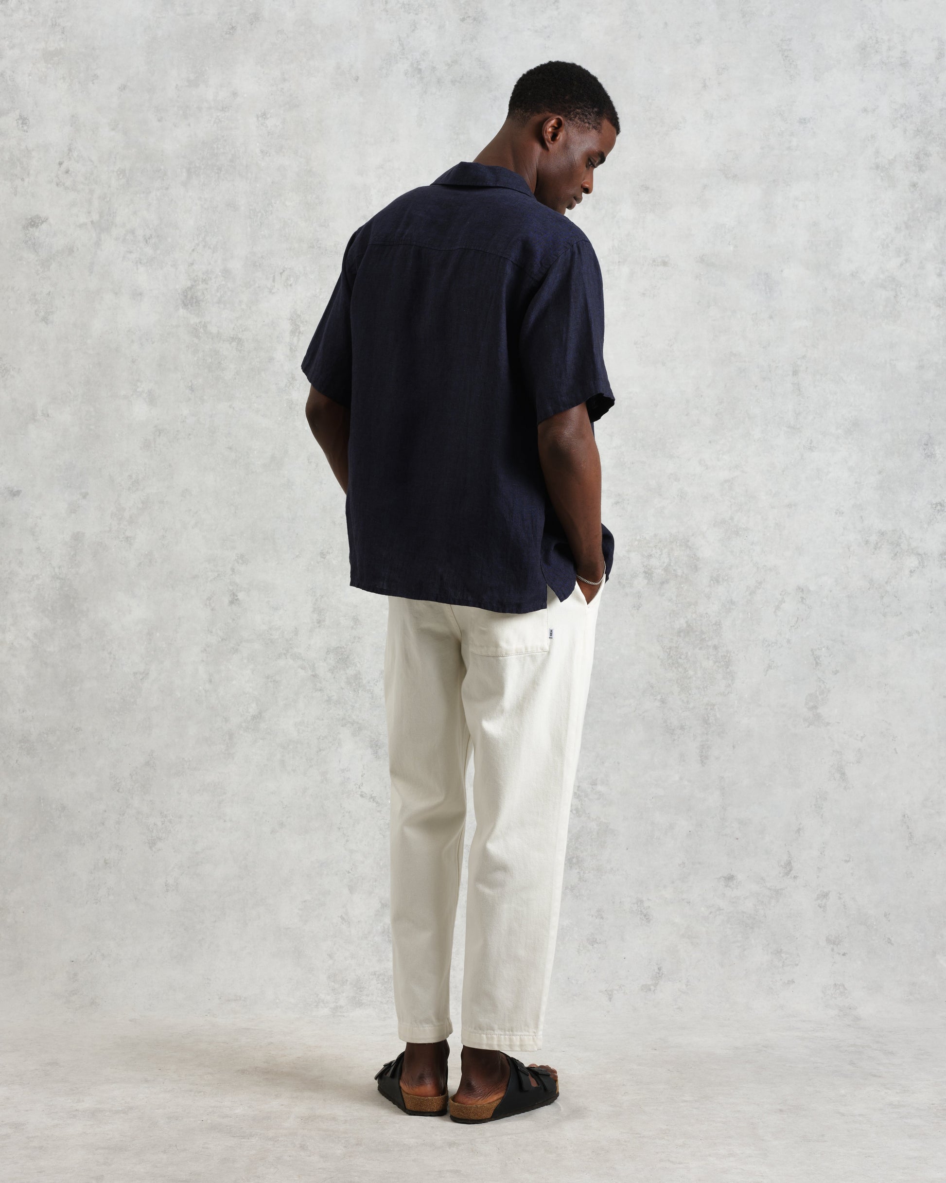 wax london men's Bartlett - Navy Two-Tone Linen Short-Sleeve Shirt
