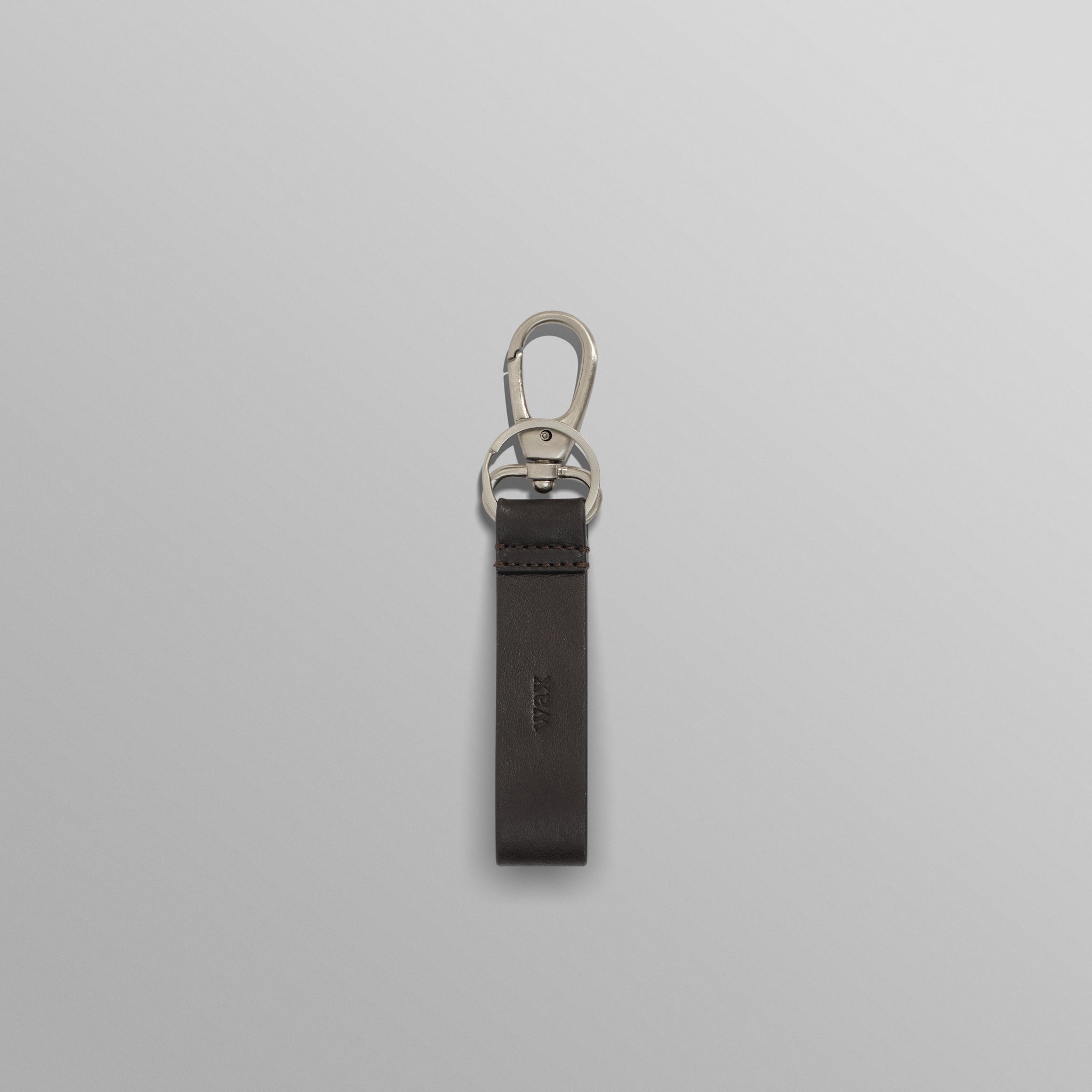 wax london men's Boston - Dark Brown Retro Grain Leather Keyring