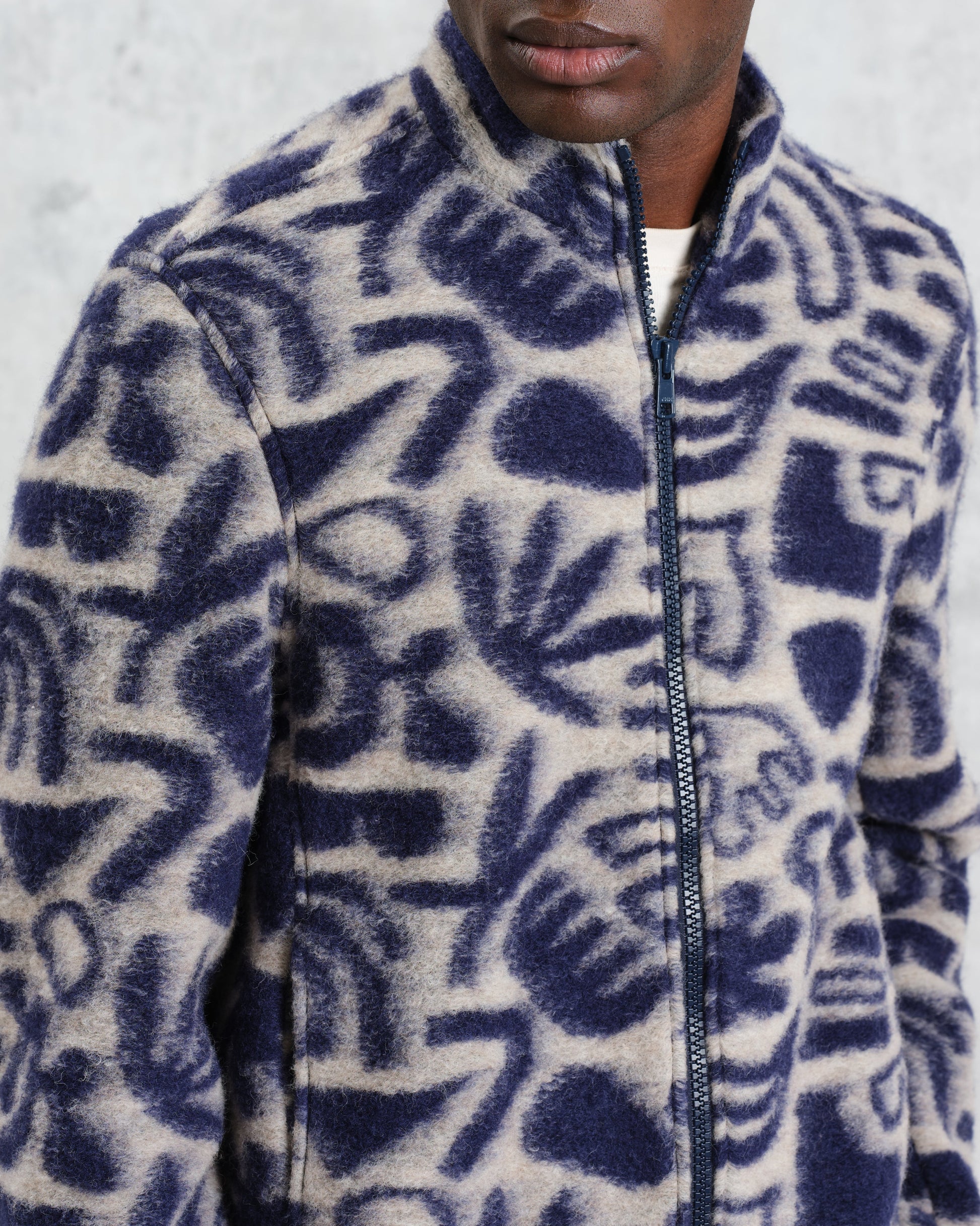 wax london men's Cozi - Ecru And Navy Squiggle Fleece Jacket