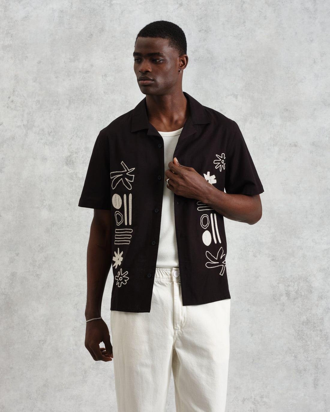 wax london men's Didcot - Black And Ecru Abstract Appliqué Short-Sleeve Shirt