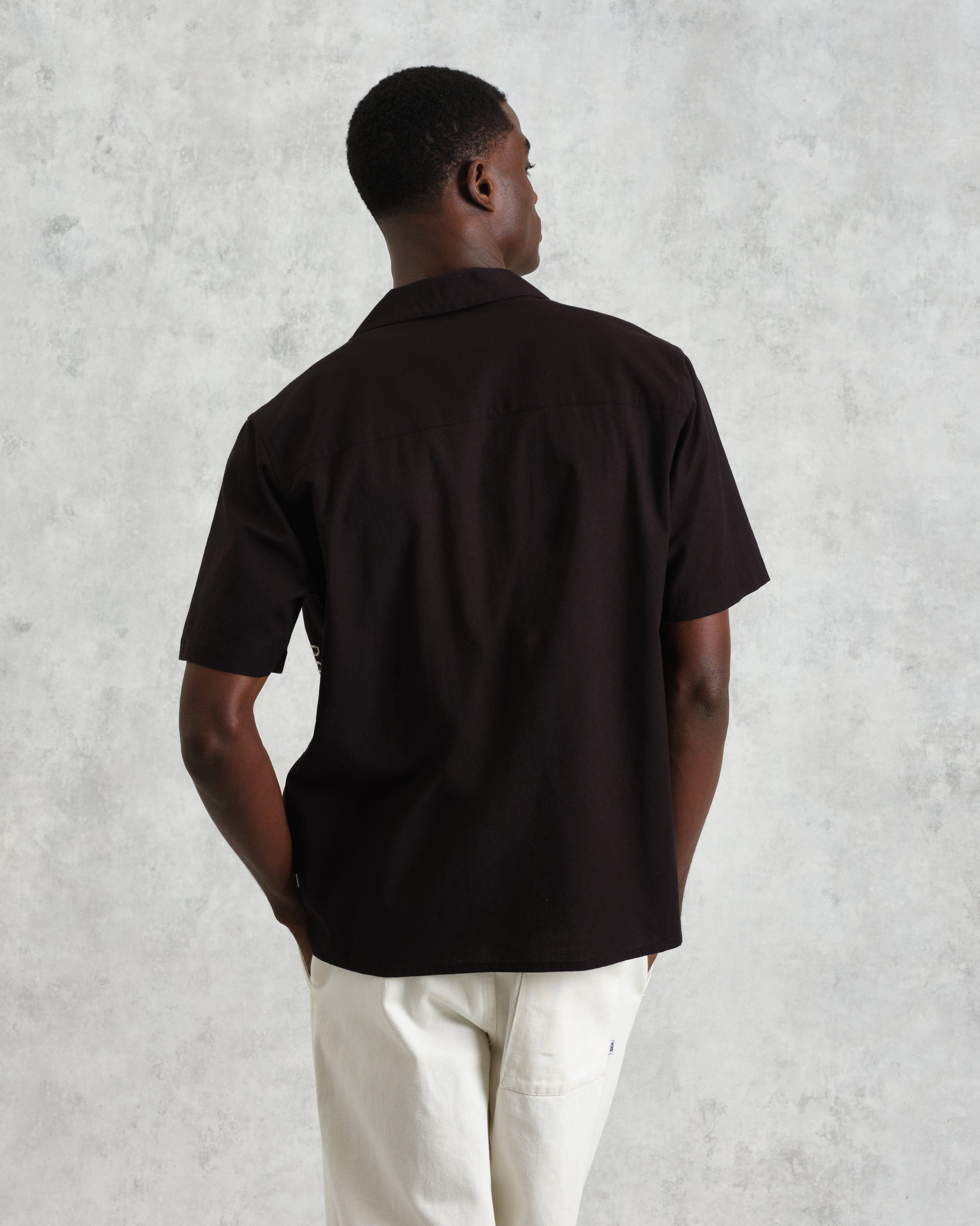 wax london men's Didcot - Black And Ecru Abstract Appliqué Short-Sleeve Shirt