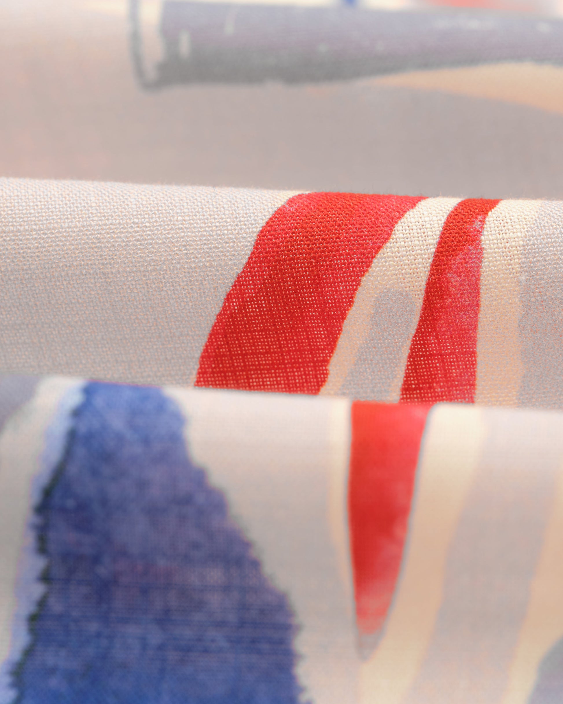 wax london men's Didcot - Blue And Pink Abstract Short-Sleeve Shirt