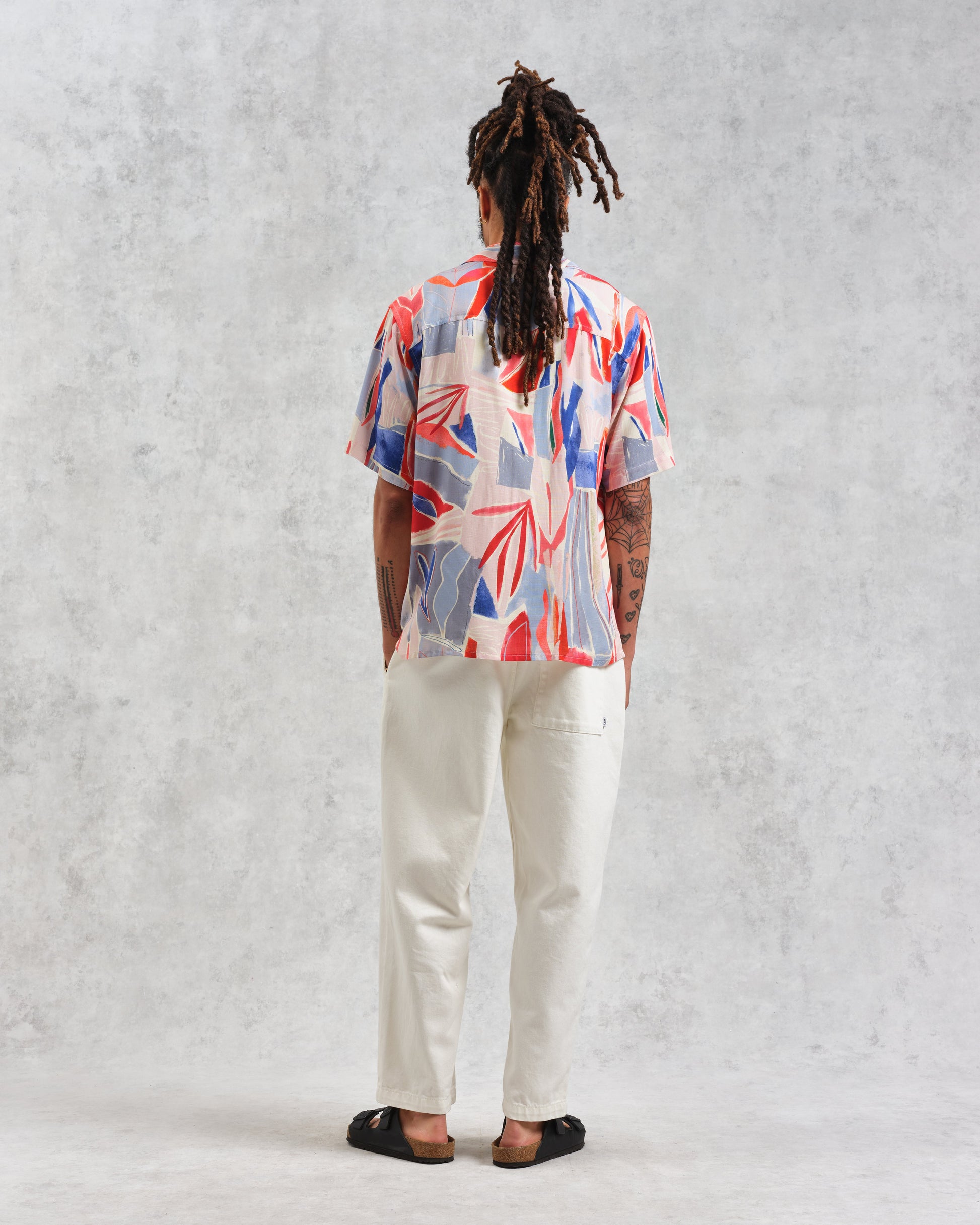 wax london men's Didcot - Blue And Pink Abstract Short-Sleeve Shirt