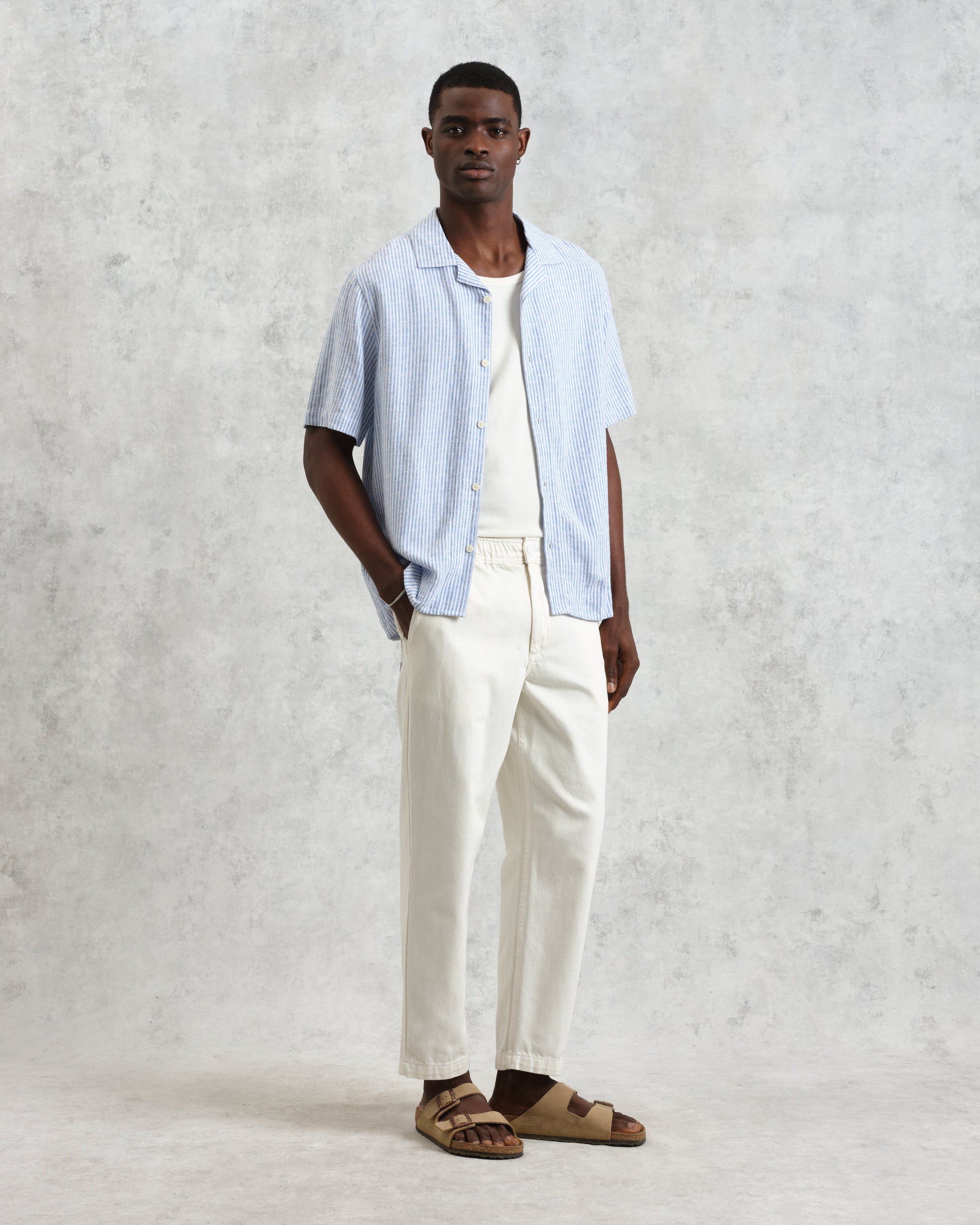 wax london men's Didcot - Blue And White Textured Stripe Short-Sleeve Shirt
