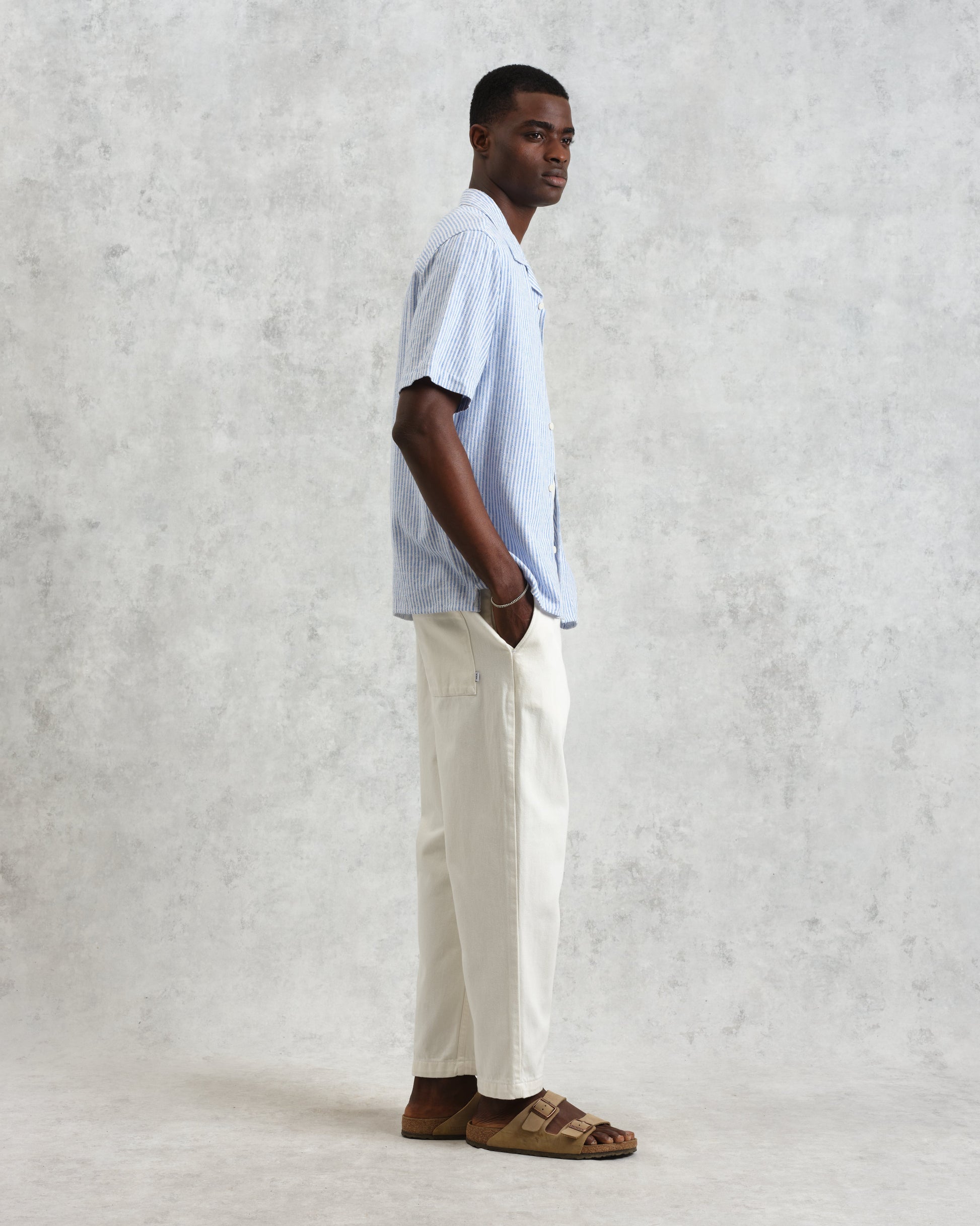 wax london men's Didcot - Blue And White Textured Stripe Short-Sleeve Shirt