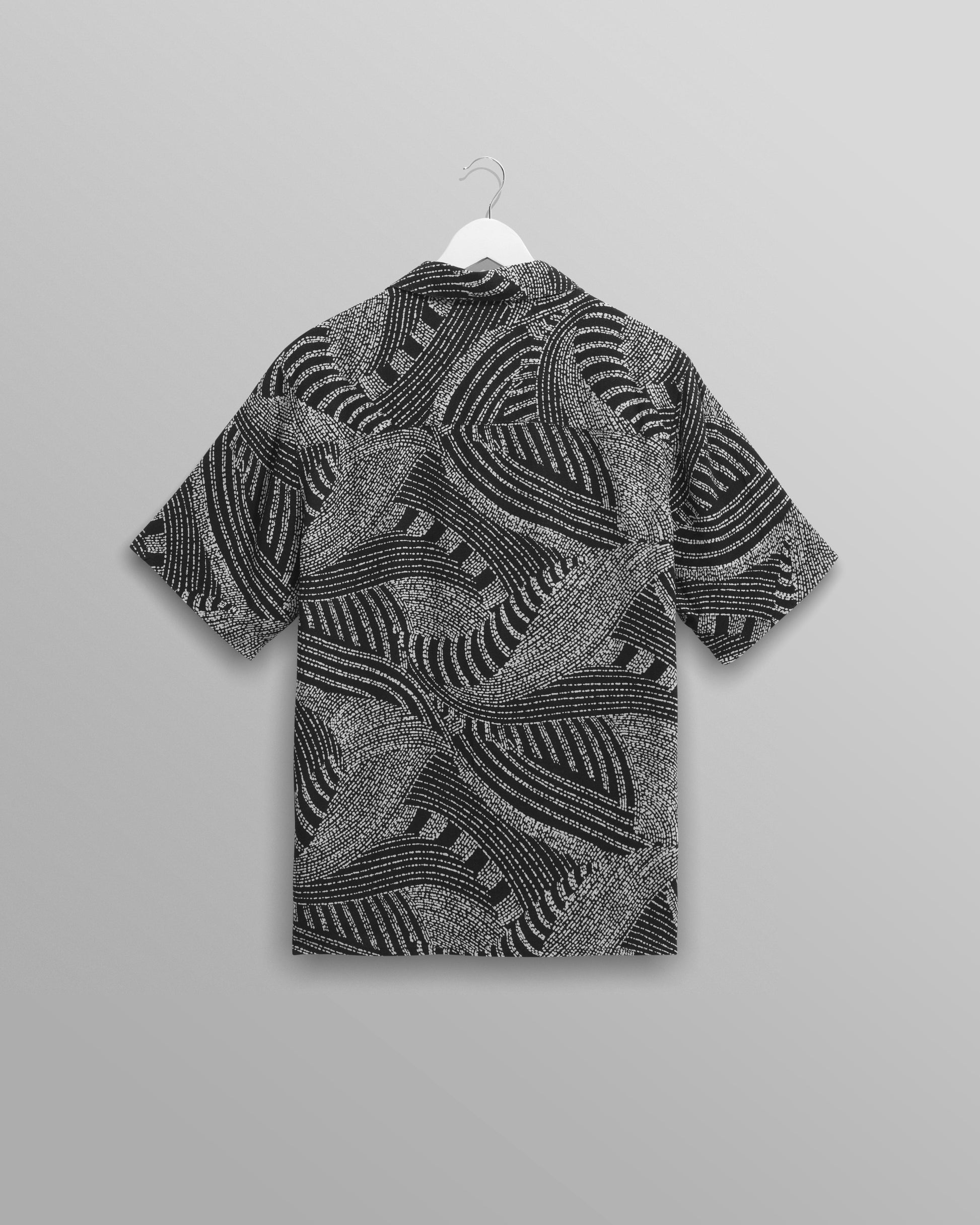 wax london men's Didcot - Navy And Ecru Abstract Print Short-Sleeve Shirt