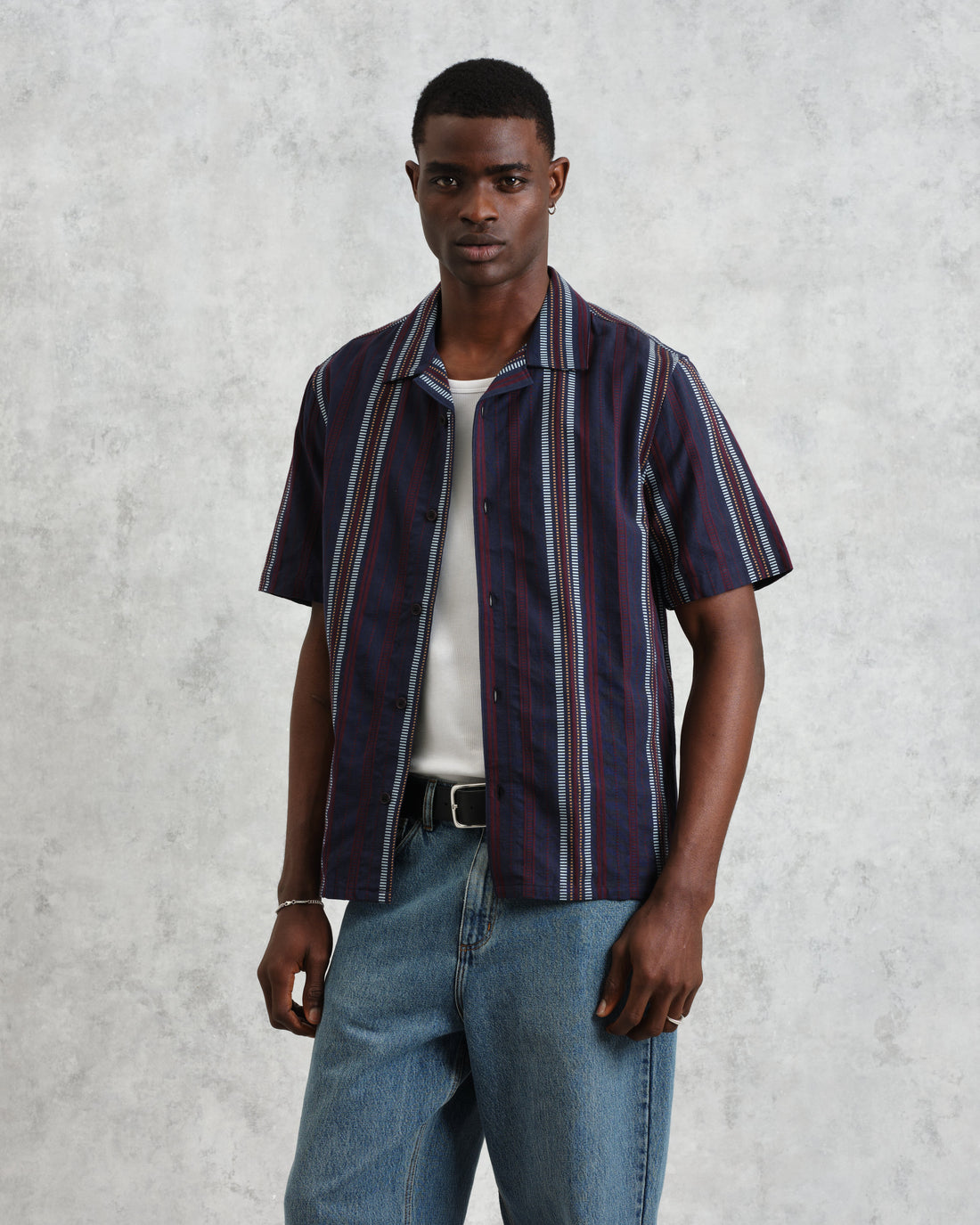 wax london men's Didcot - Navy And Multicolour Stripe Dobby Cotton Short-Sleeve Shirt