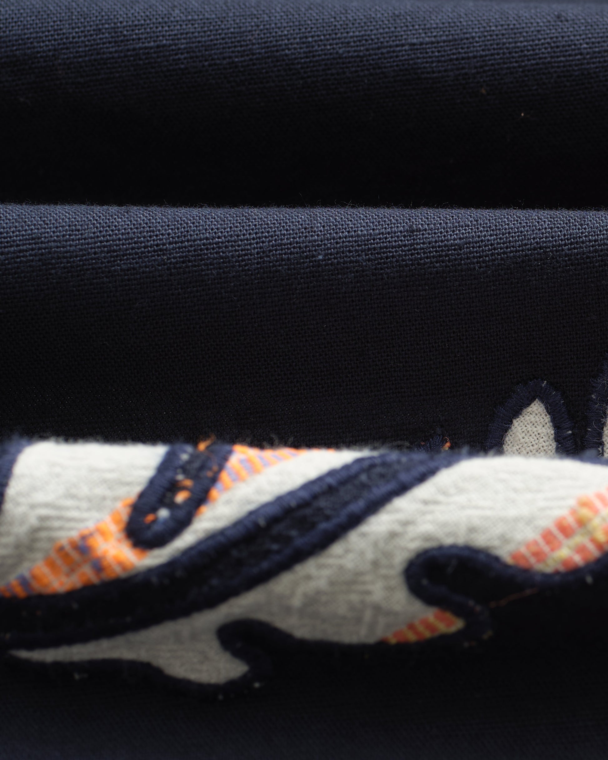 wax london men's Didcot - Navy Doodle Appliqué Short-Sleeve Shirt