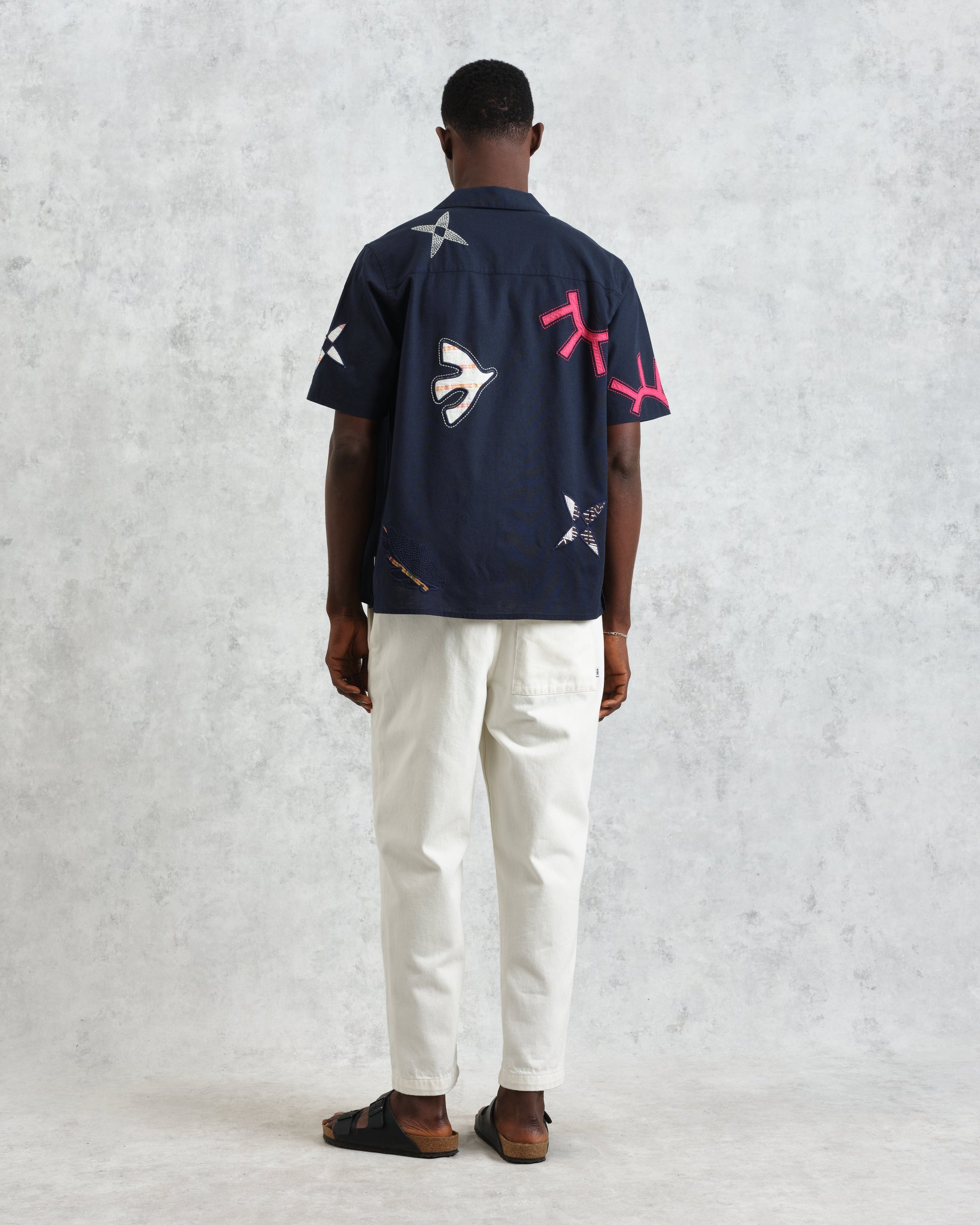 wax london men's Didcot - Navy Doodle Appliqué Short-Sleeve Shirt