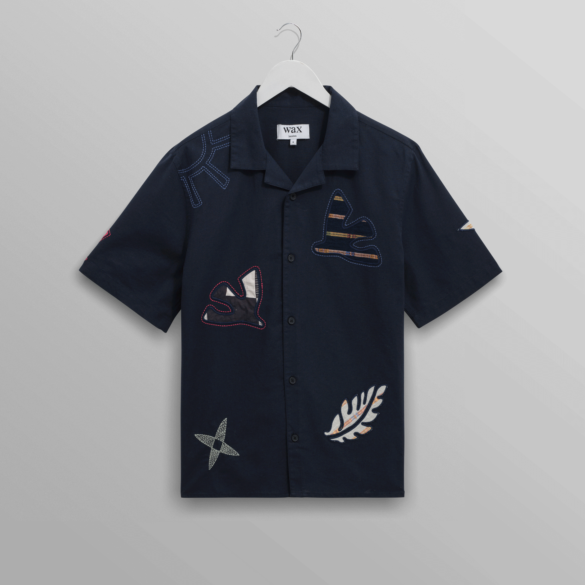 wax london men's Didcot - Navy Doodle Appliqué Short-Sleeve Shirt