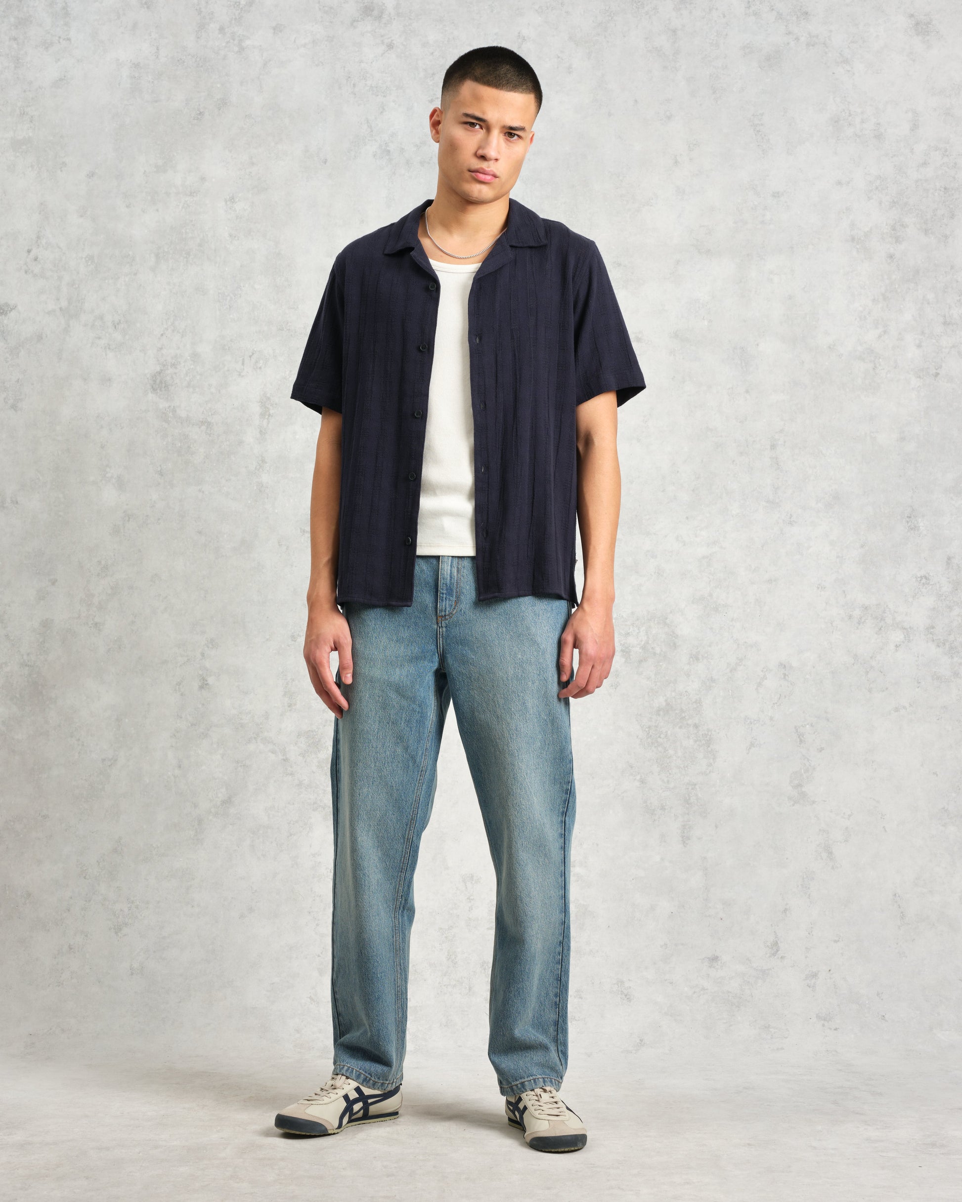 wax london men's Didcot - Navy Open Weave Cotton Short-Sleeve Shirt