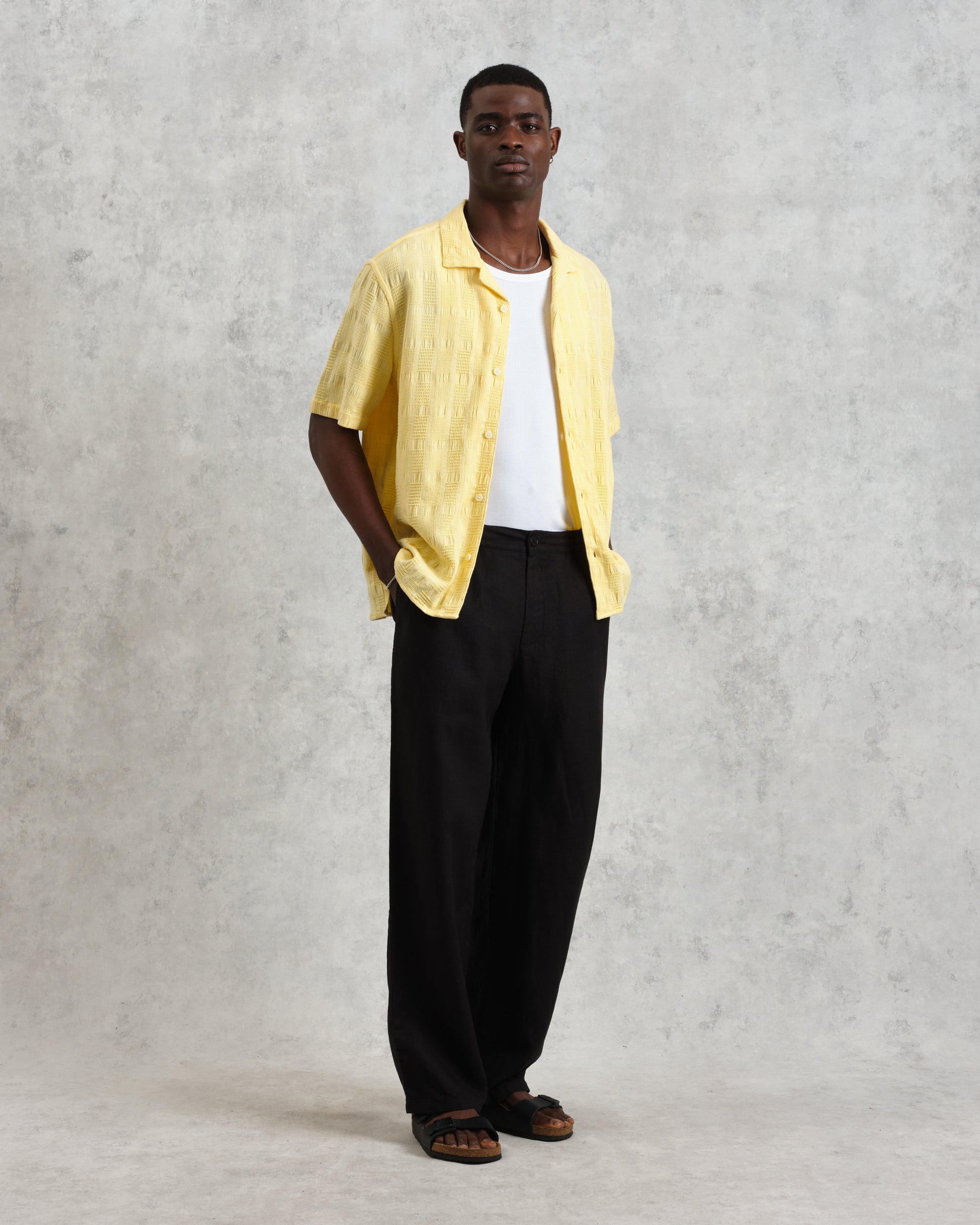 wax london men's Didcot - Yellow Waffle Seersucker Cotton Short-Sleeve Shirt