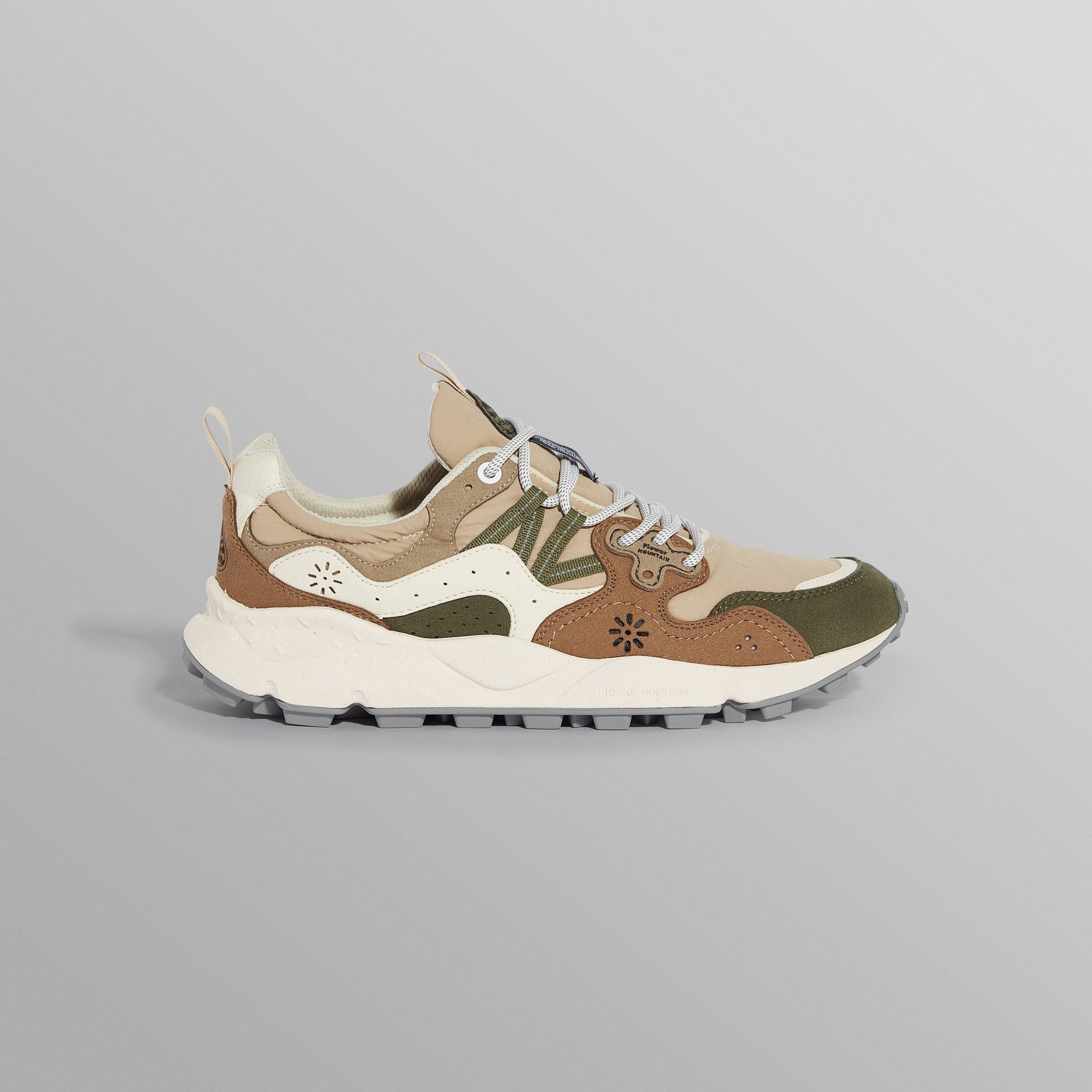 wax london men's Flower Mountain YAMANO 3 - Khaki And Tan Suede And Nylon Trainers