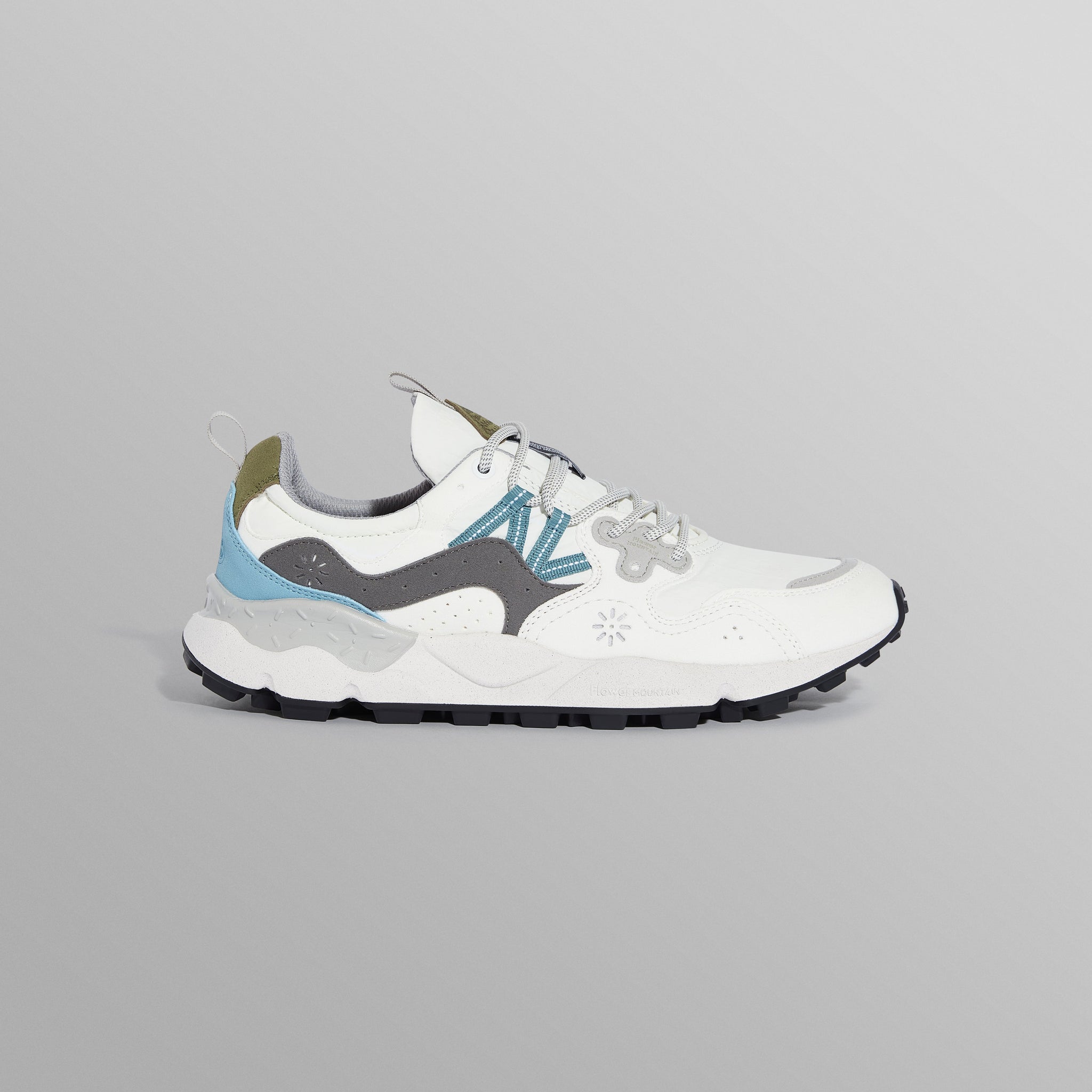 wax london men's Flower Mountain YAMANO 3 - White And Grey Suede And Nylon Trainers