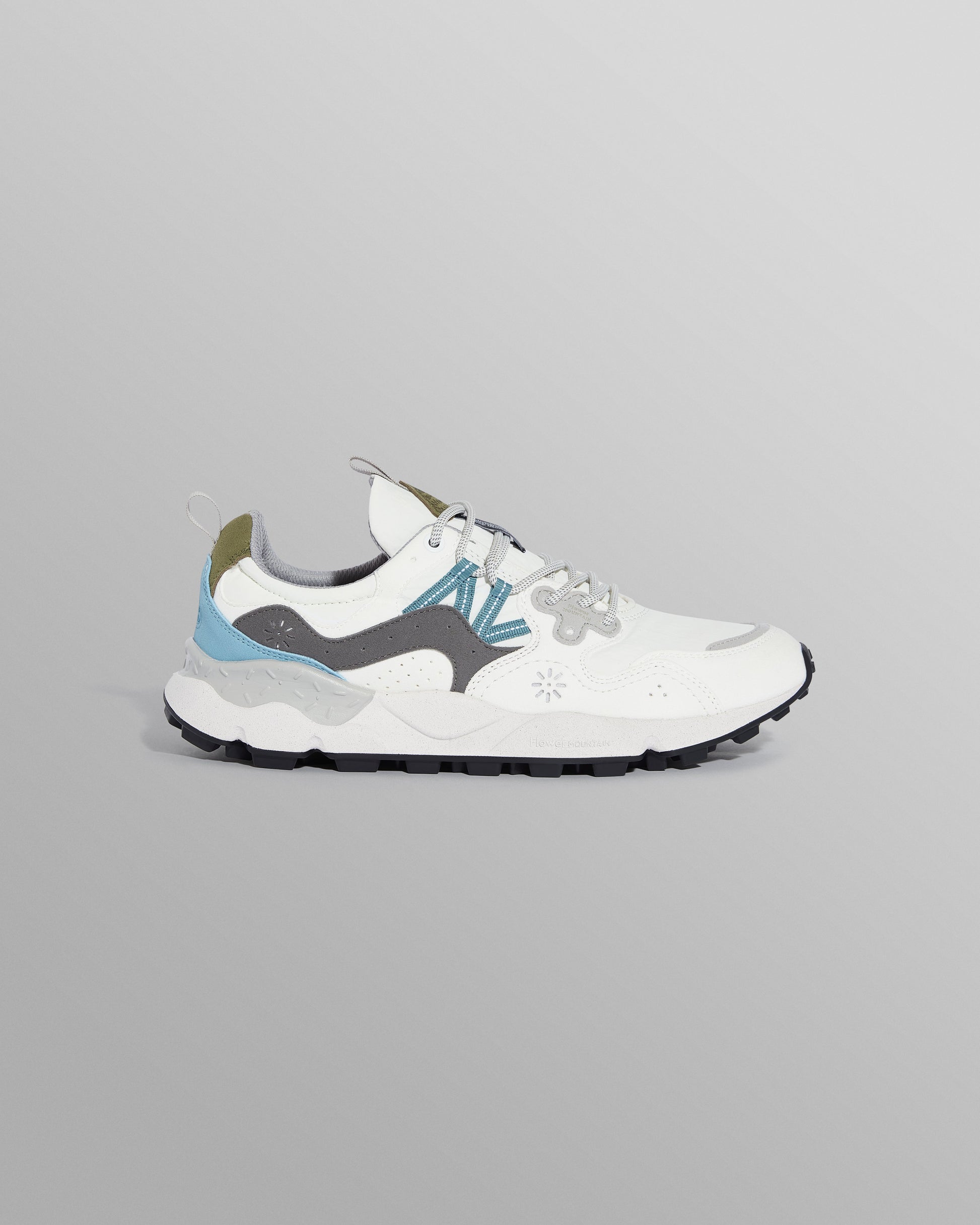 wax london men's Flower Mountain YAMANO 3 - White And Grey Suede And Nylon Trainers
