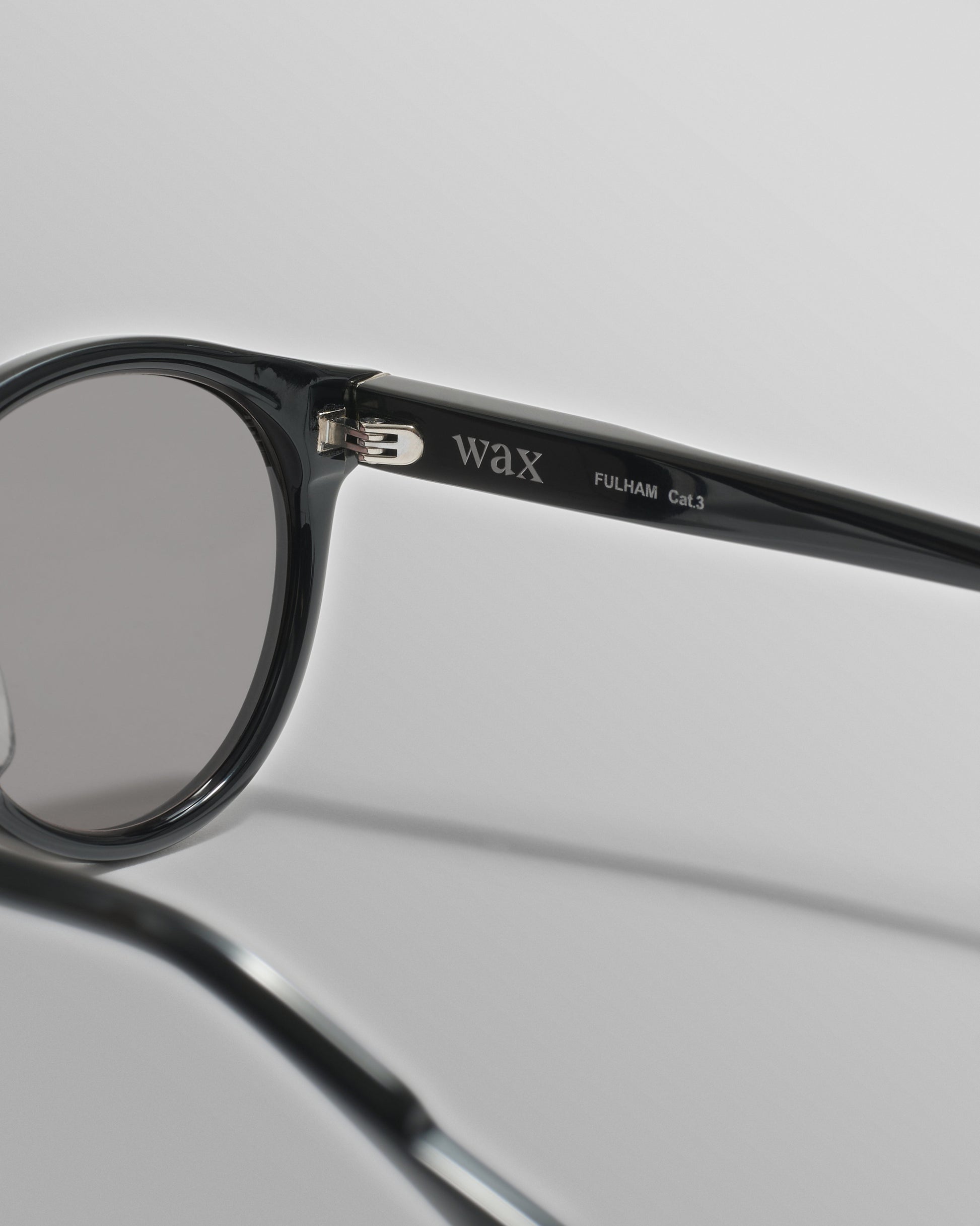 wax london men's Fulham - Black Acetate Round Sunglasses