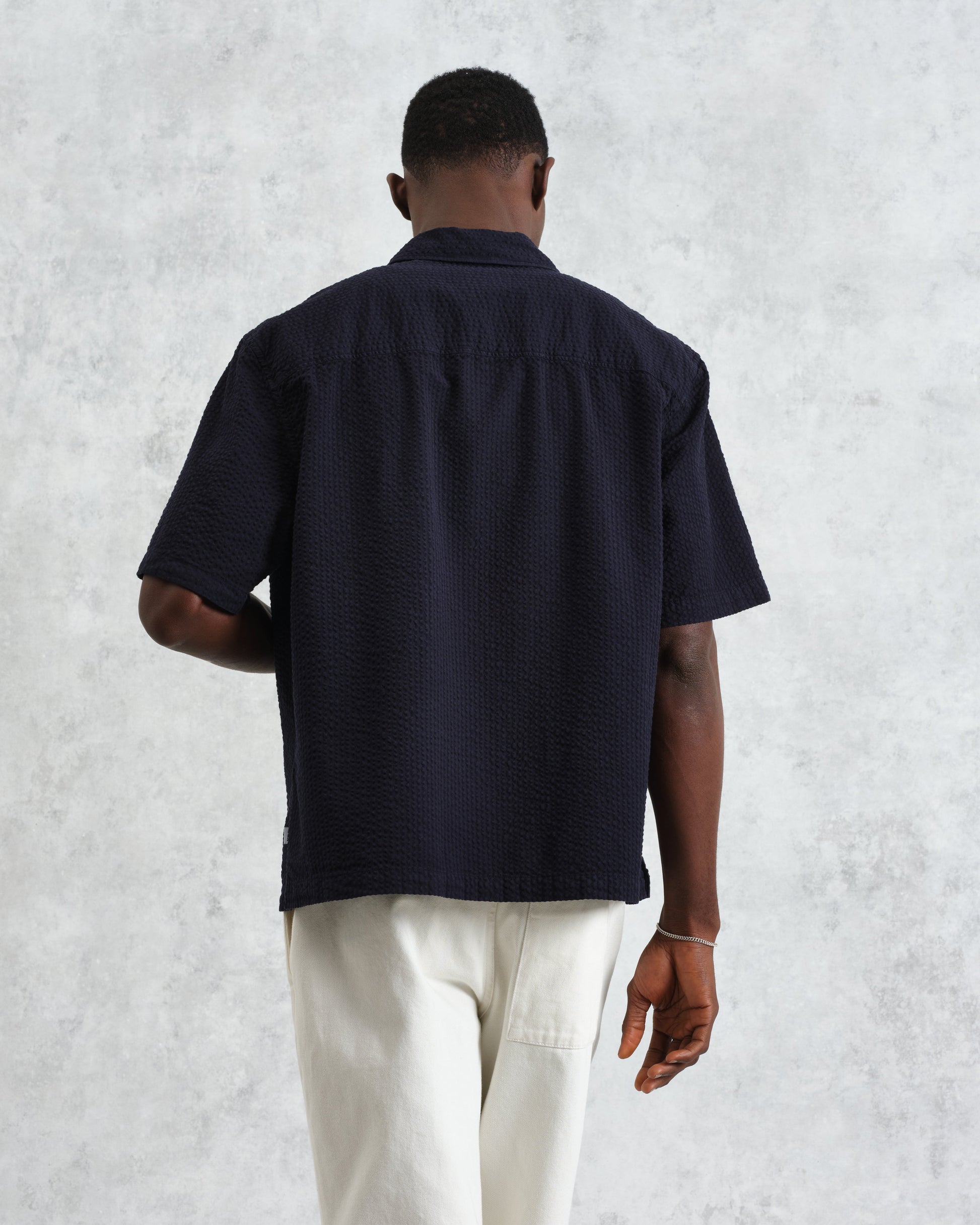 wax london men's Keats - Navy Cotton Seersucker Short-Sleeve Shirt
