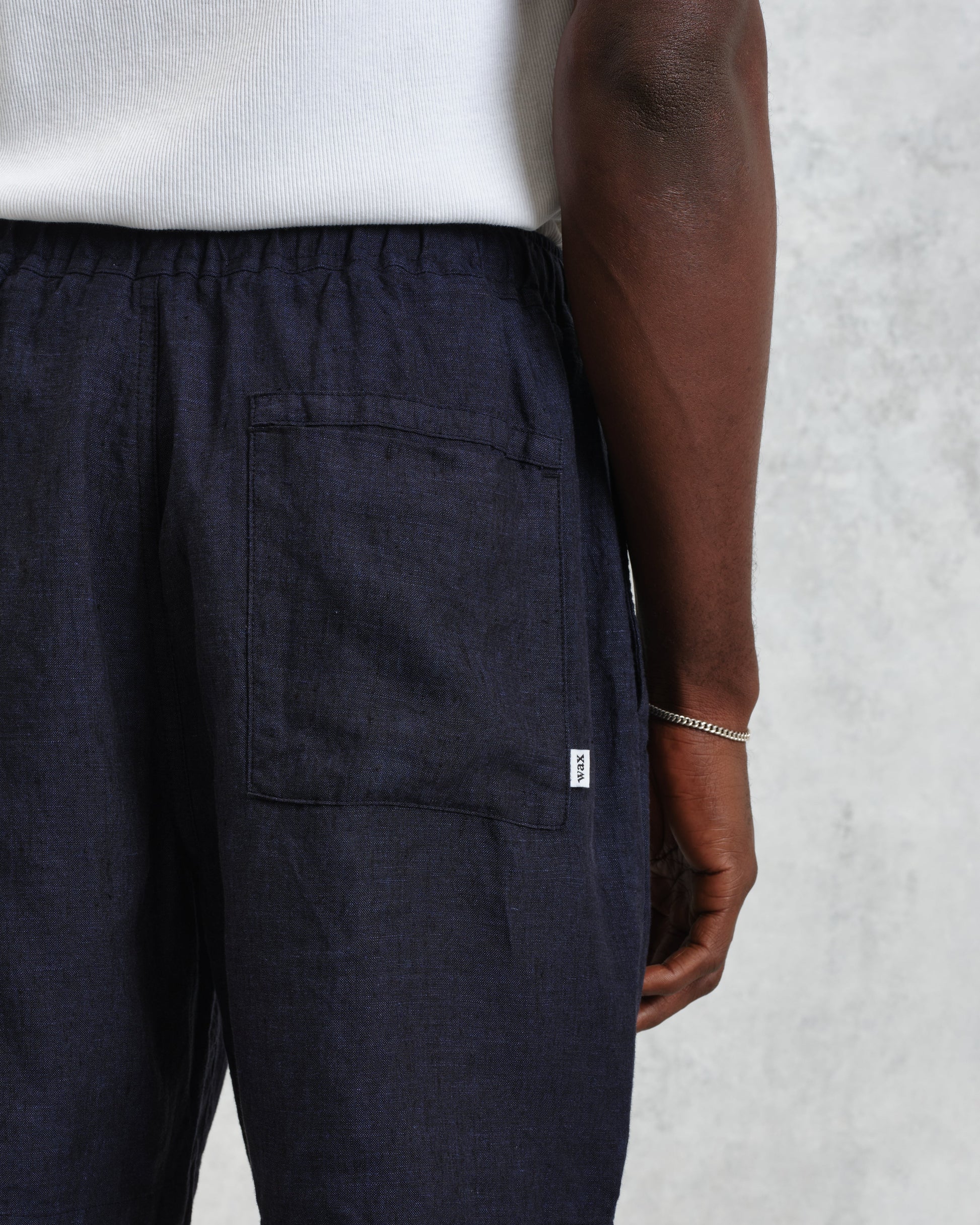 wax london men's Kurt - Navy Two-Tone Linen Shorts