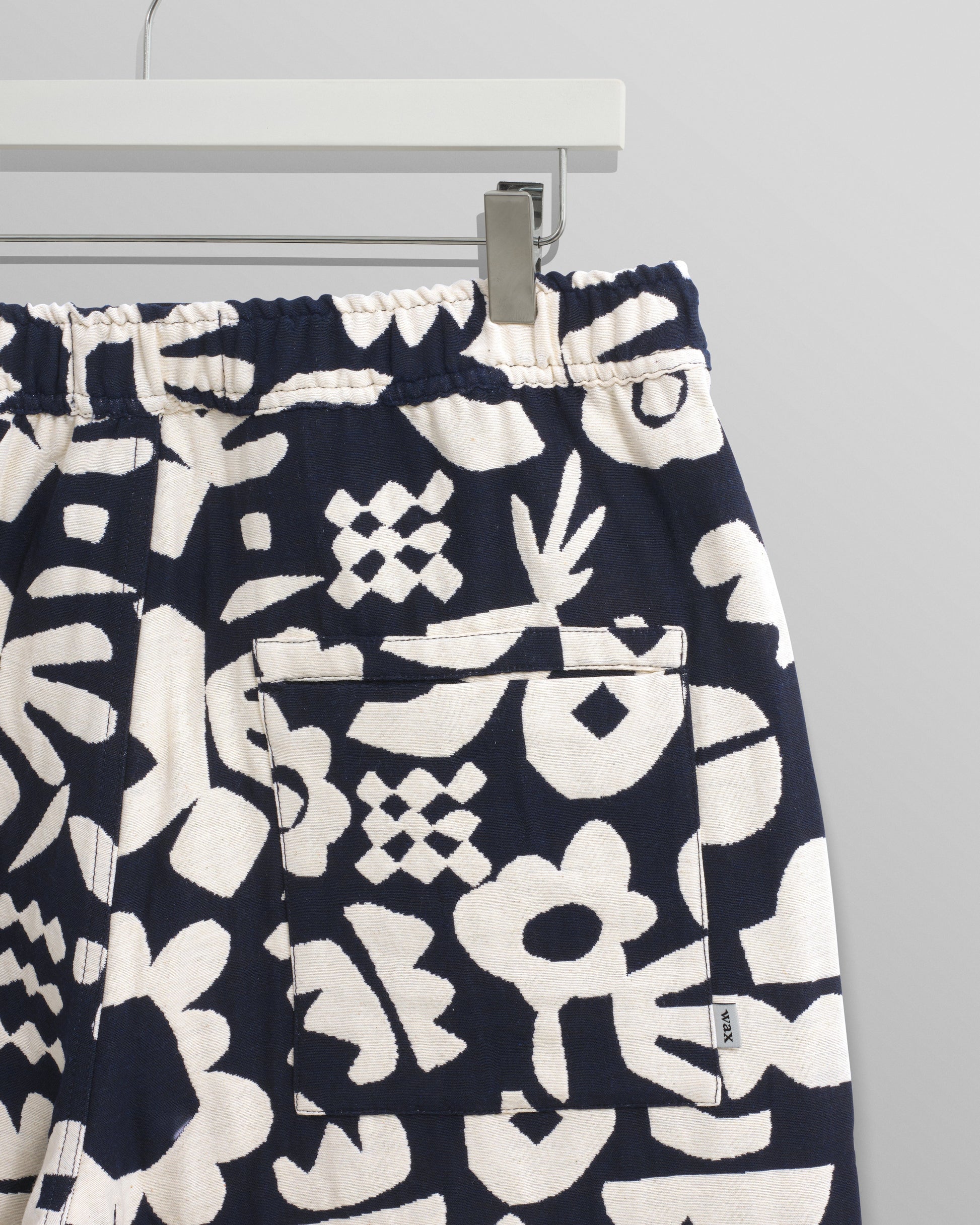 wax london men's Kurt - Navy And Ecru Spin Jacquard Shorts
