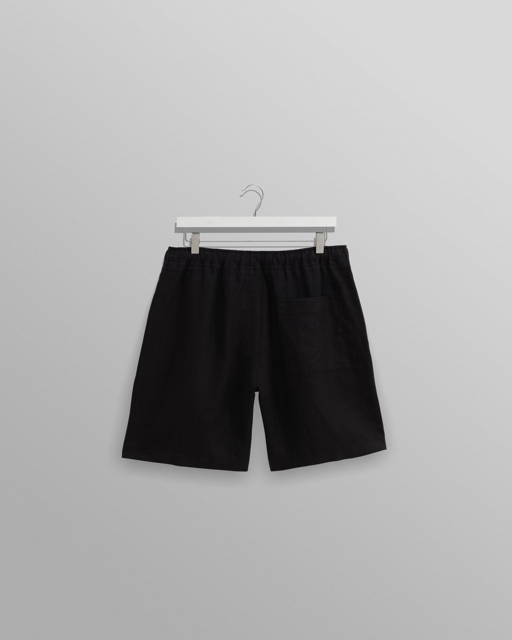 wax london men's Kurt - Washed Black Linen Shorts