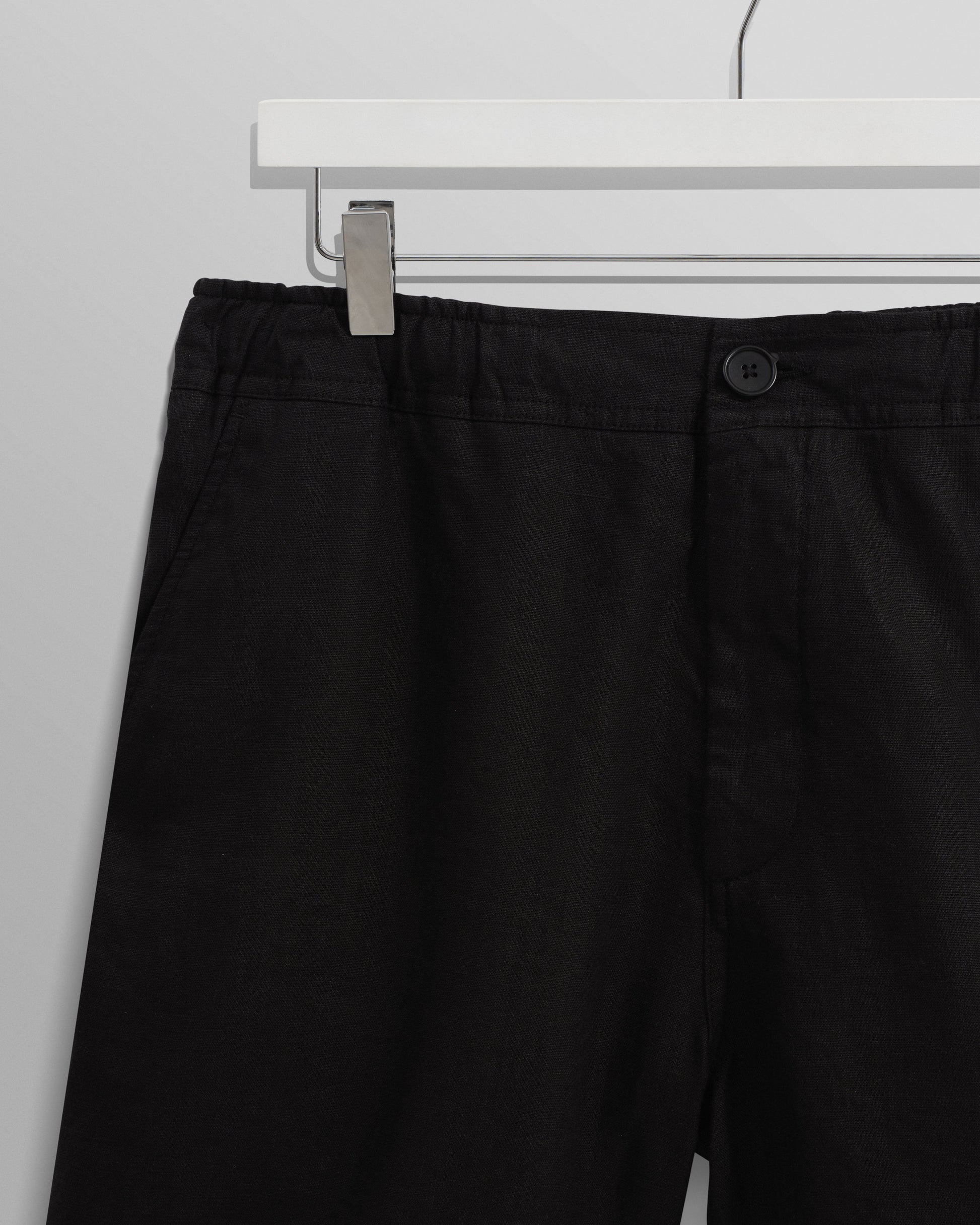 wax london men's Kurt - Washed Black Linen Shorts