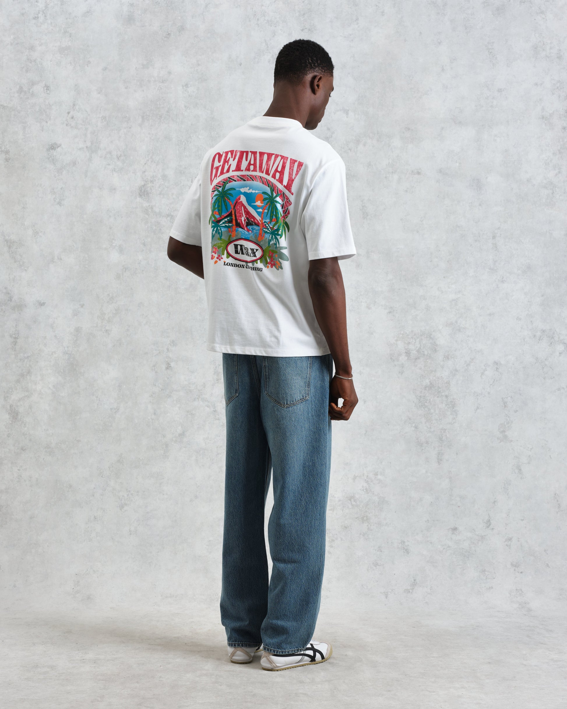 wax london men's Milton - White Getaway Graphic Cotton T-Shirt