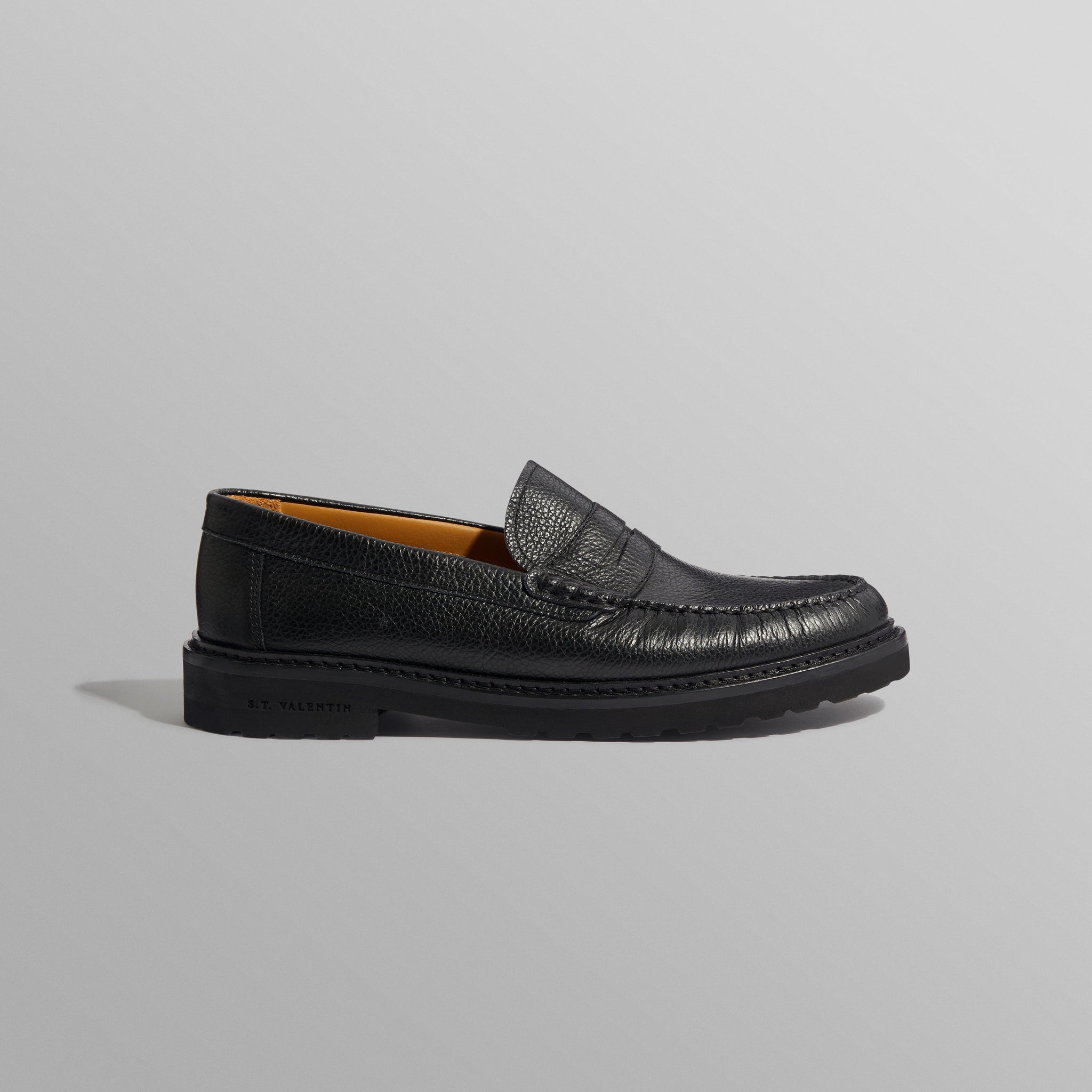 wax london men's S.T. Valentin - Black Grained Leather Loafers