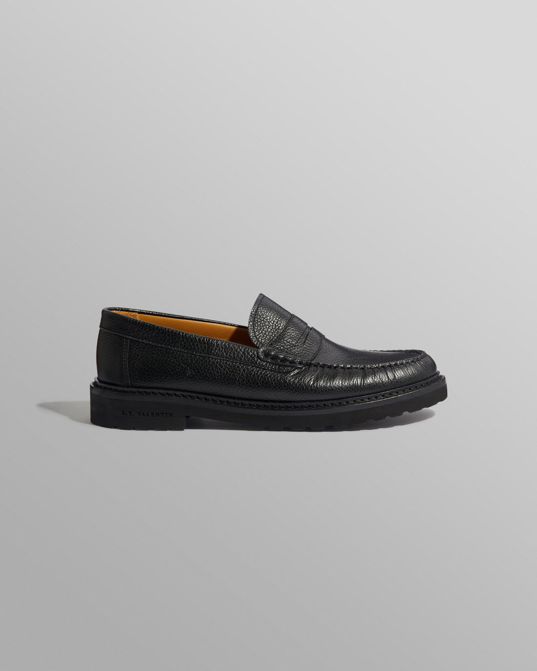 wax london men's S.T. Valentin - Black Grained Leather Loafers