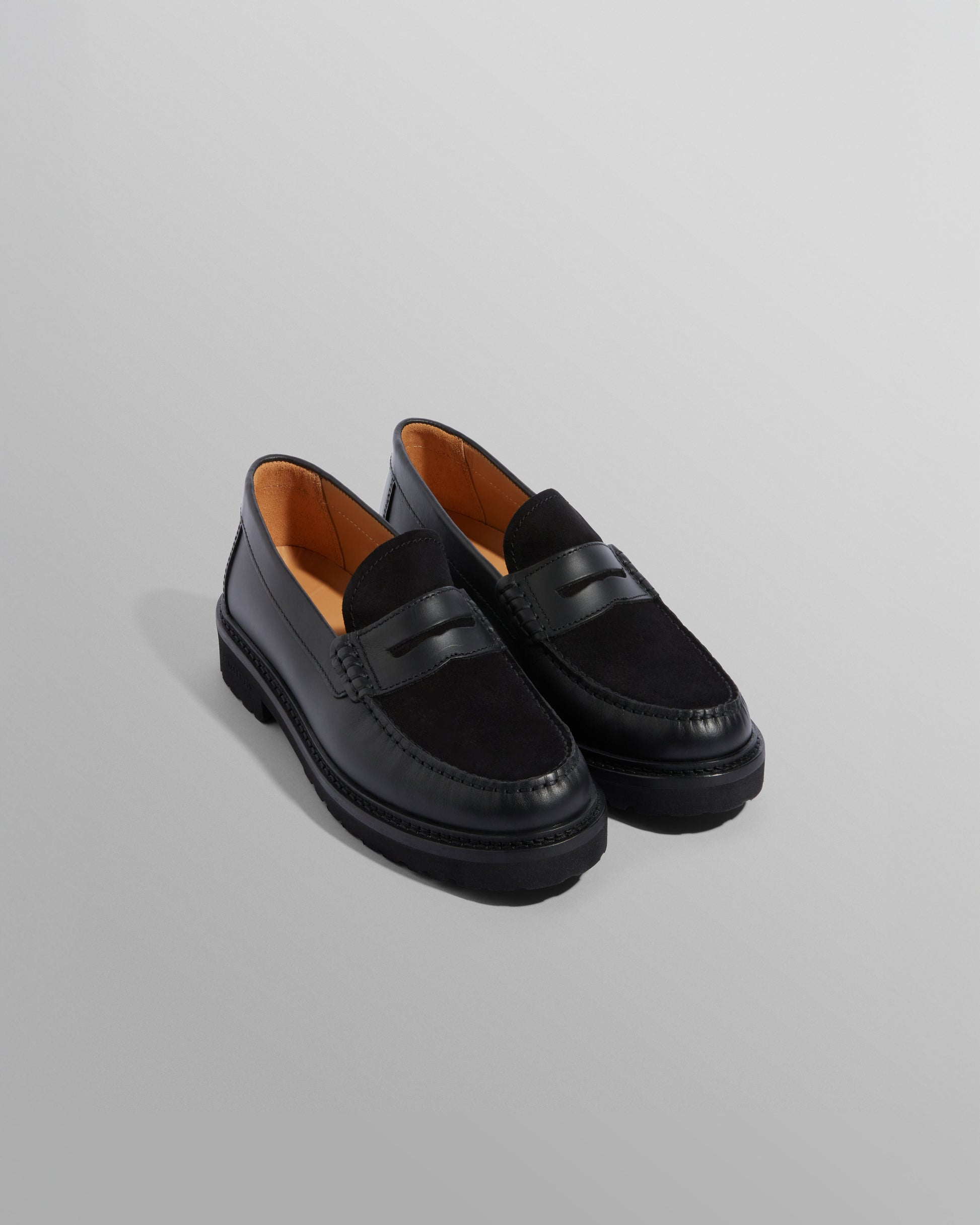 wax london men's S.T. Valentin - Black Smooth Leather And Suede Loafers