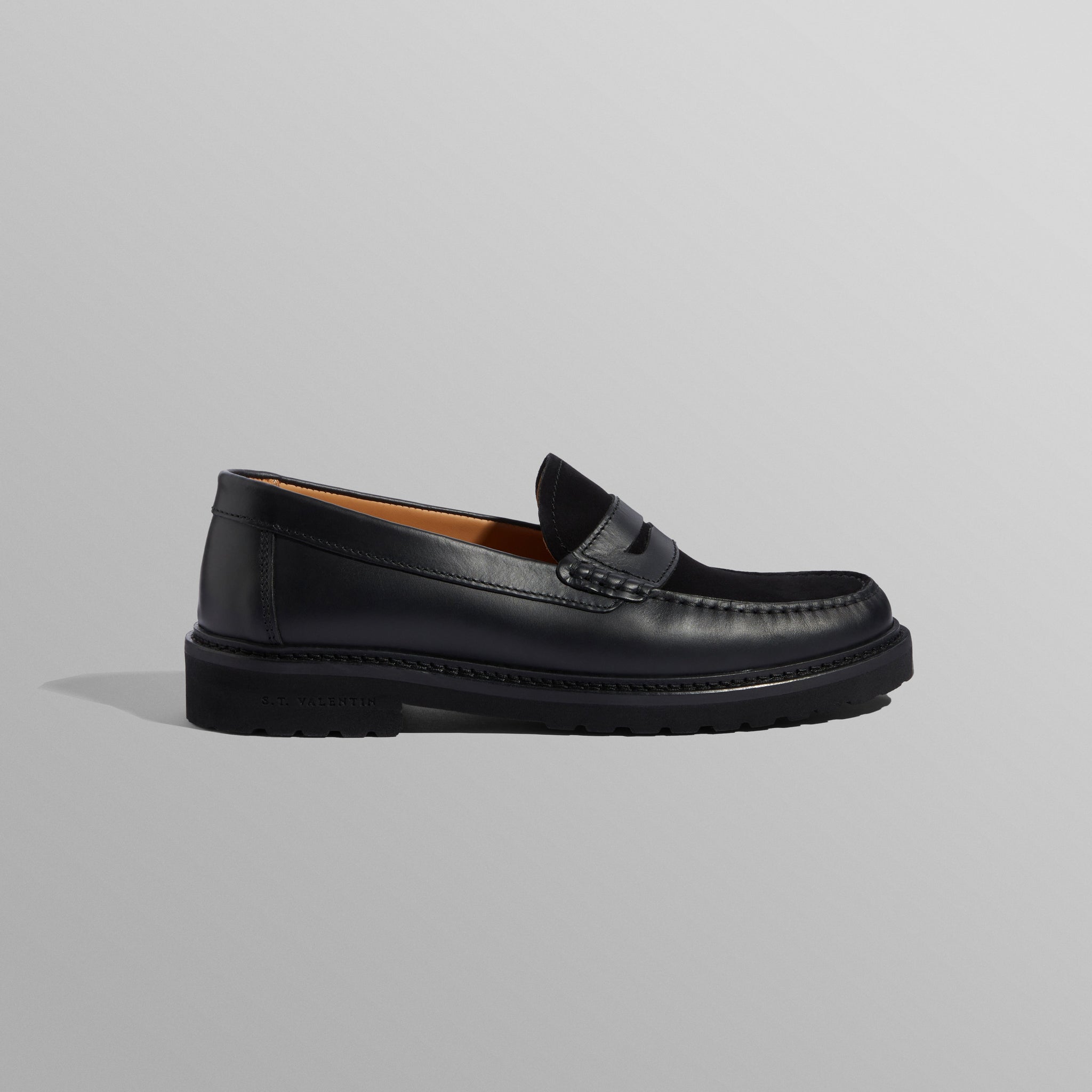 wax london men's S.T. Valentin - Black Smooth Leather And Suede Loafers