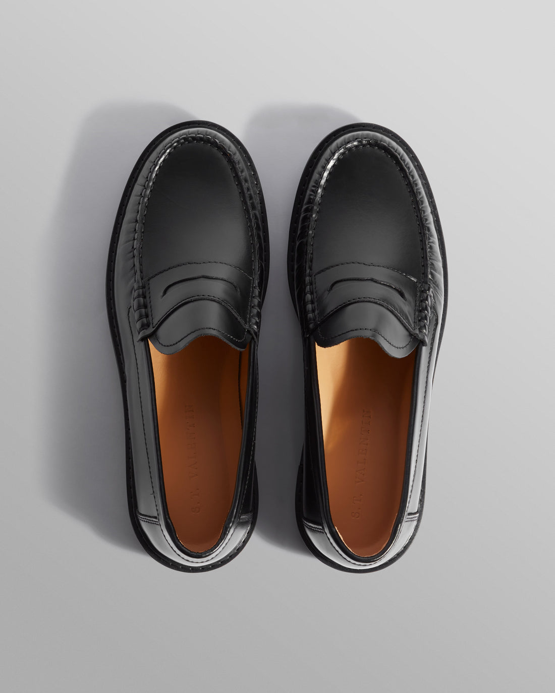 wax london men's S.T. Valentin - Black Smooth Leather Loafers
