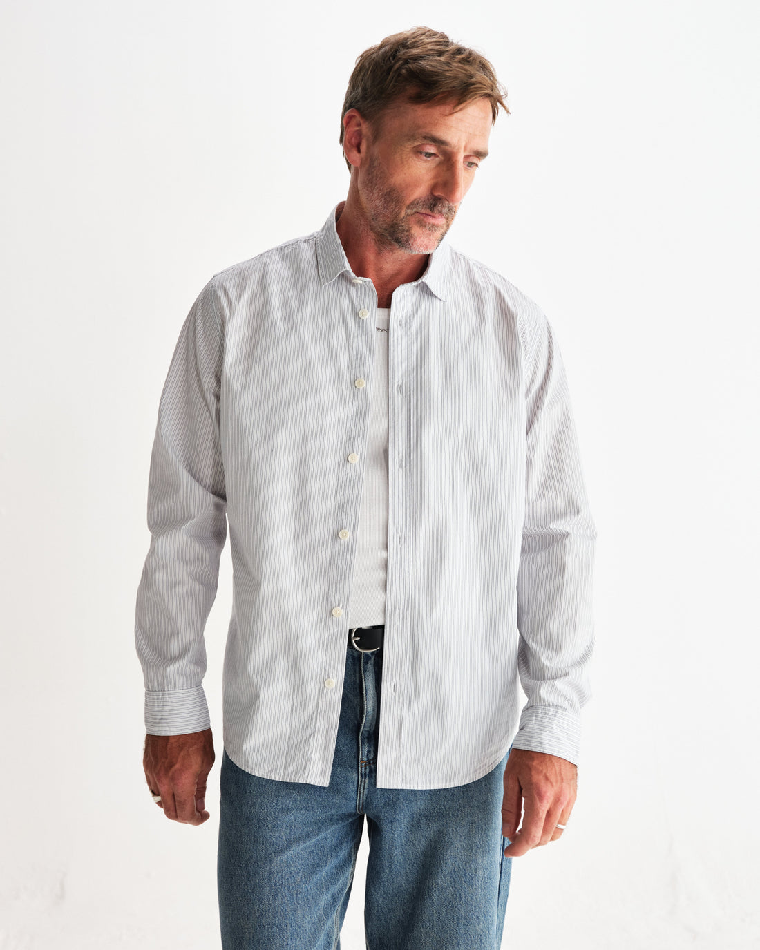 wax london men's Shelly - Ecru And Blue Fine Stripe Poplin Shirt