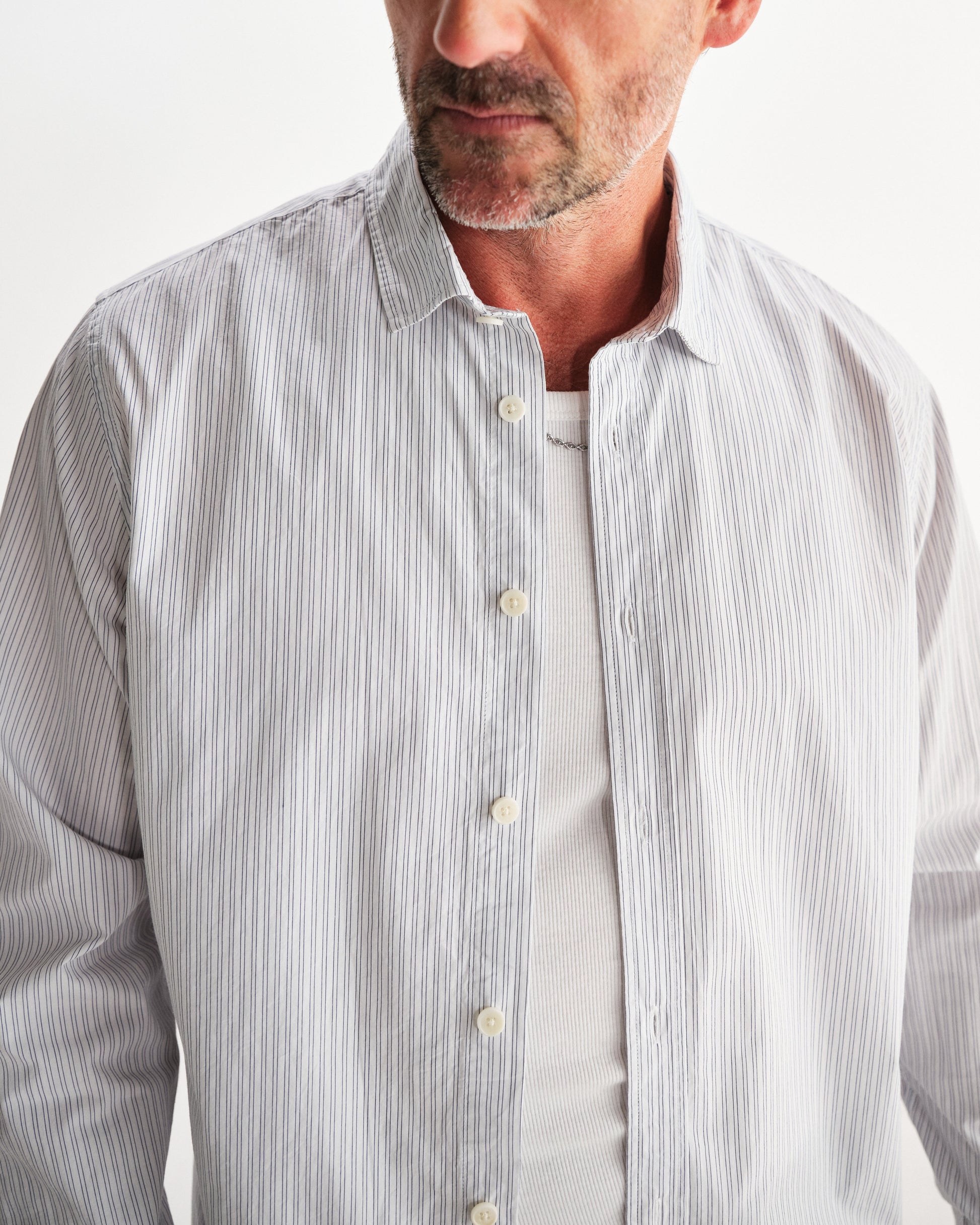 wax london men's Shelly - Ecru And Blue Fine Stripe Poplin Shirt