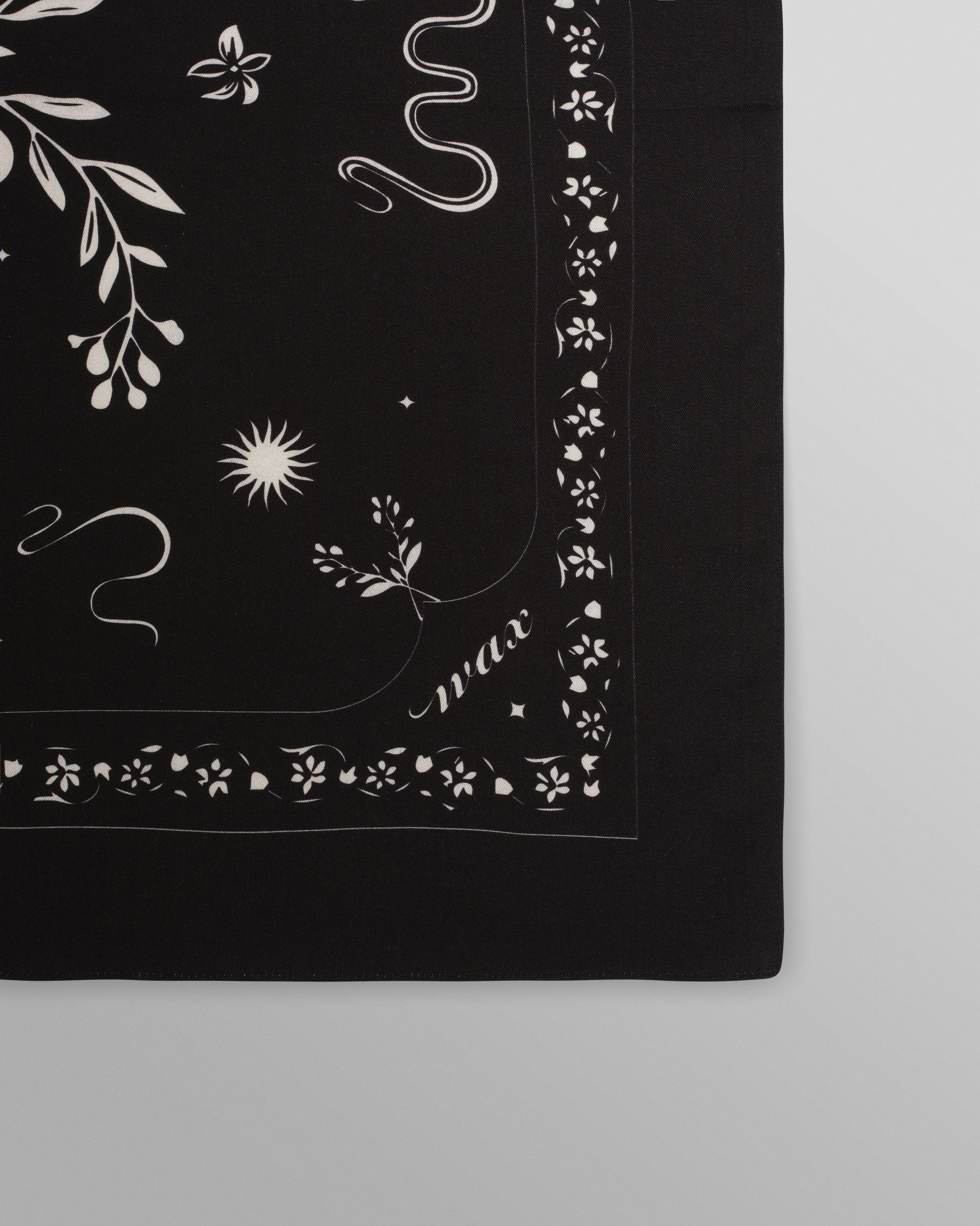 wax london men's Sloane - Black Floral Neck Scarf