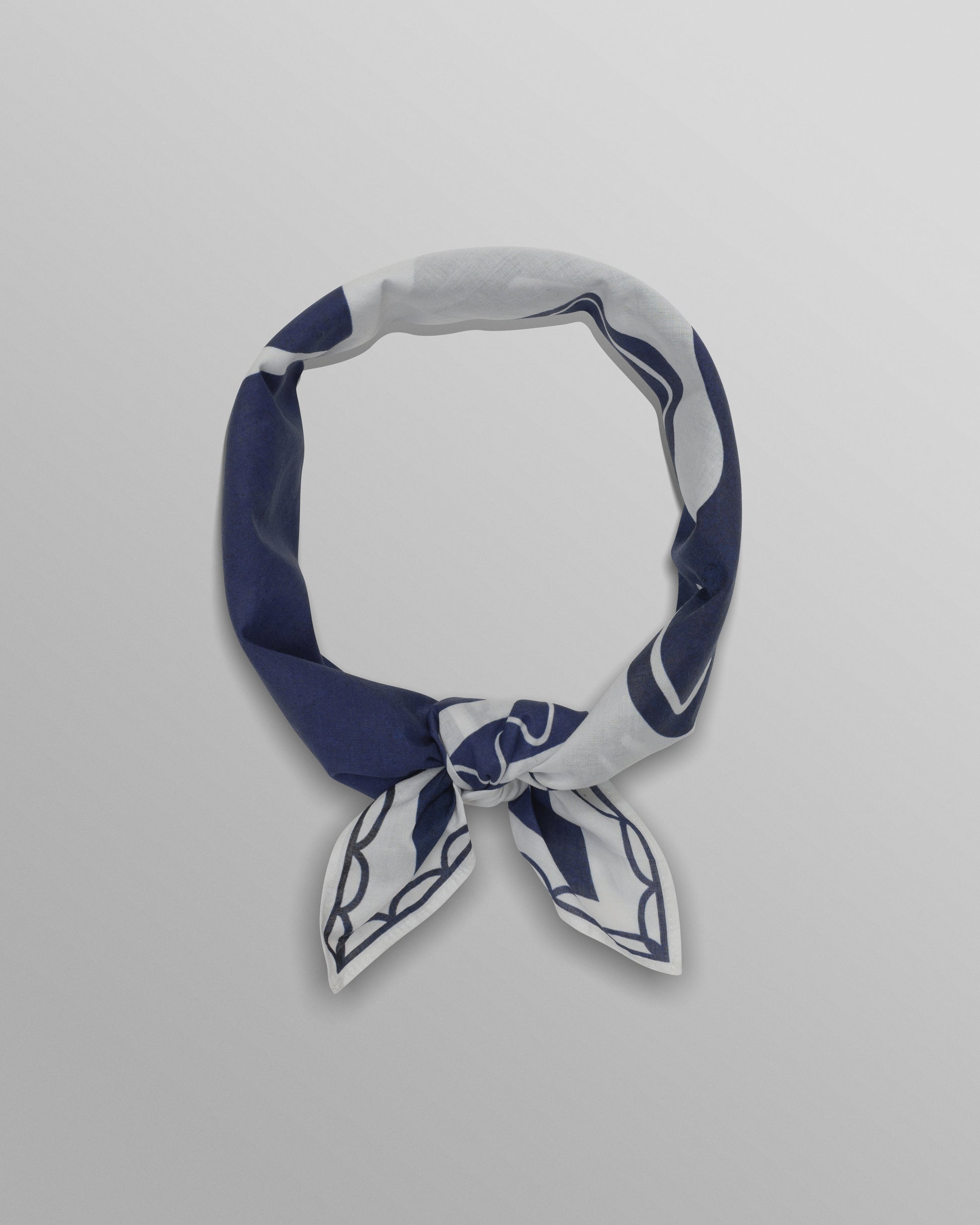 wax london men's Sloane - Navy And Ecru Scenic Neck Scarf