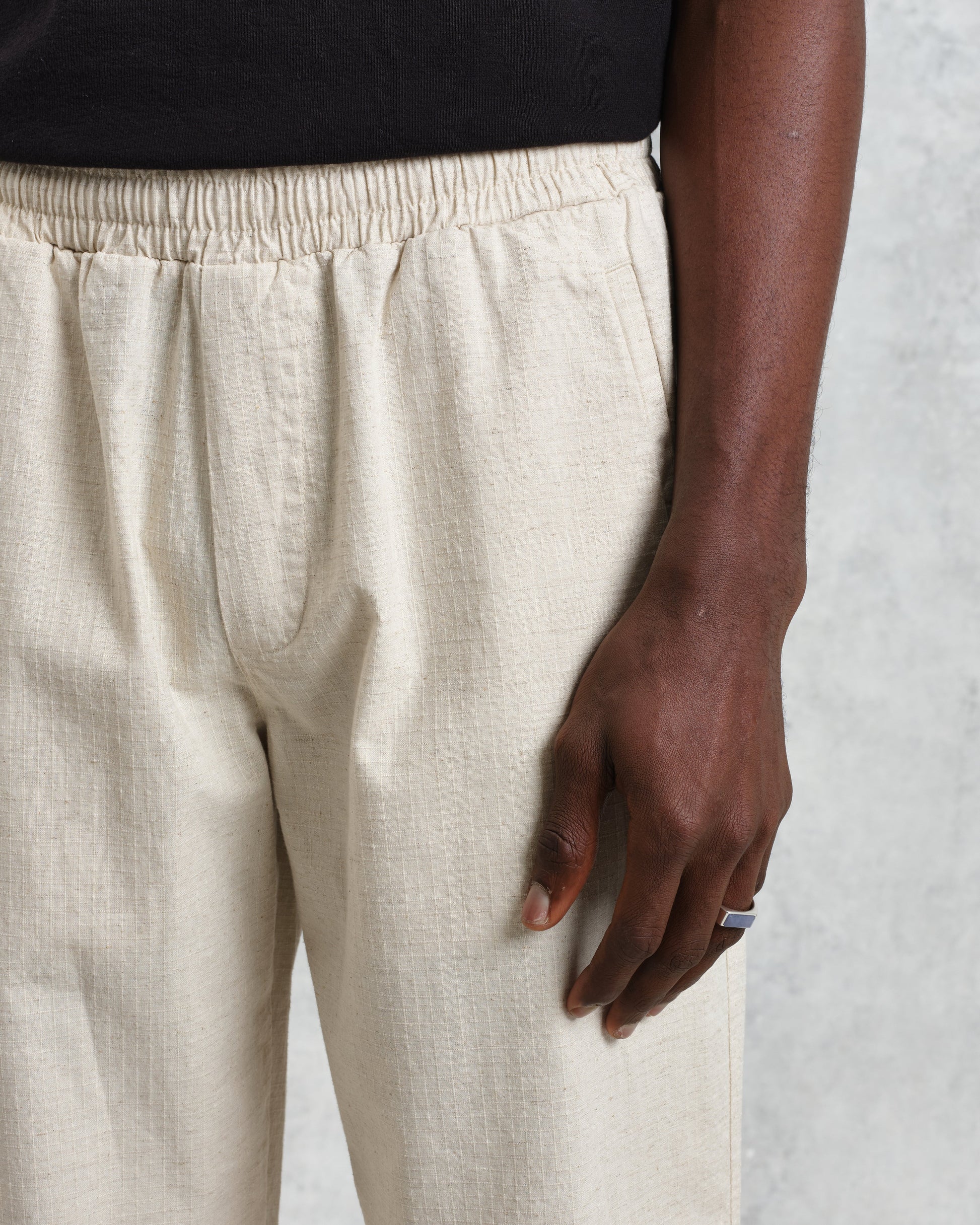 wax london men's Tyne - Natural Linen Ripstop Trousers